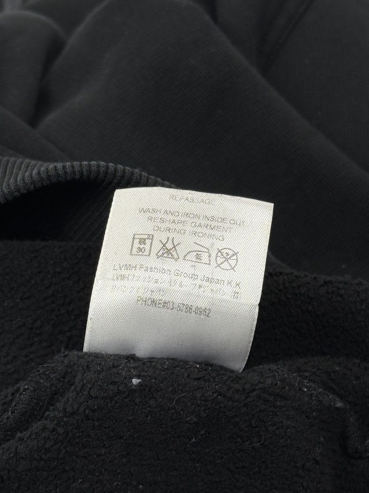 Givenchy Givenchy Inscription Logo And Roses Sweatshirt Black XL Size US XL / EU 56 / 4 - 11 Thumbnail