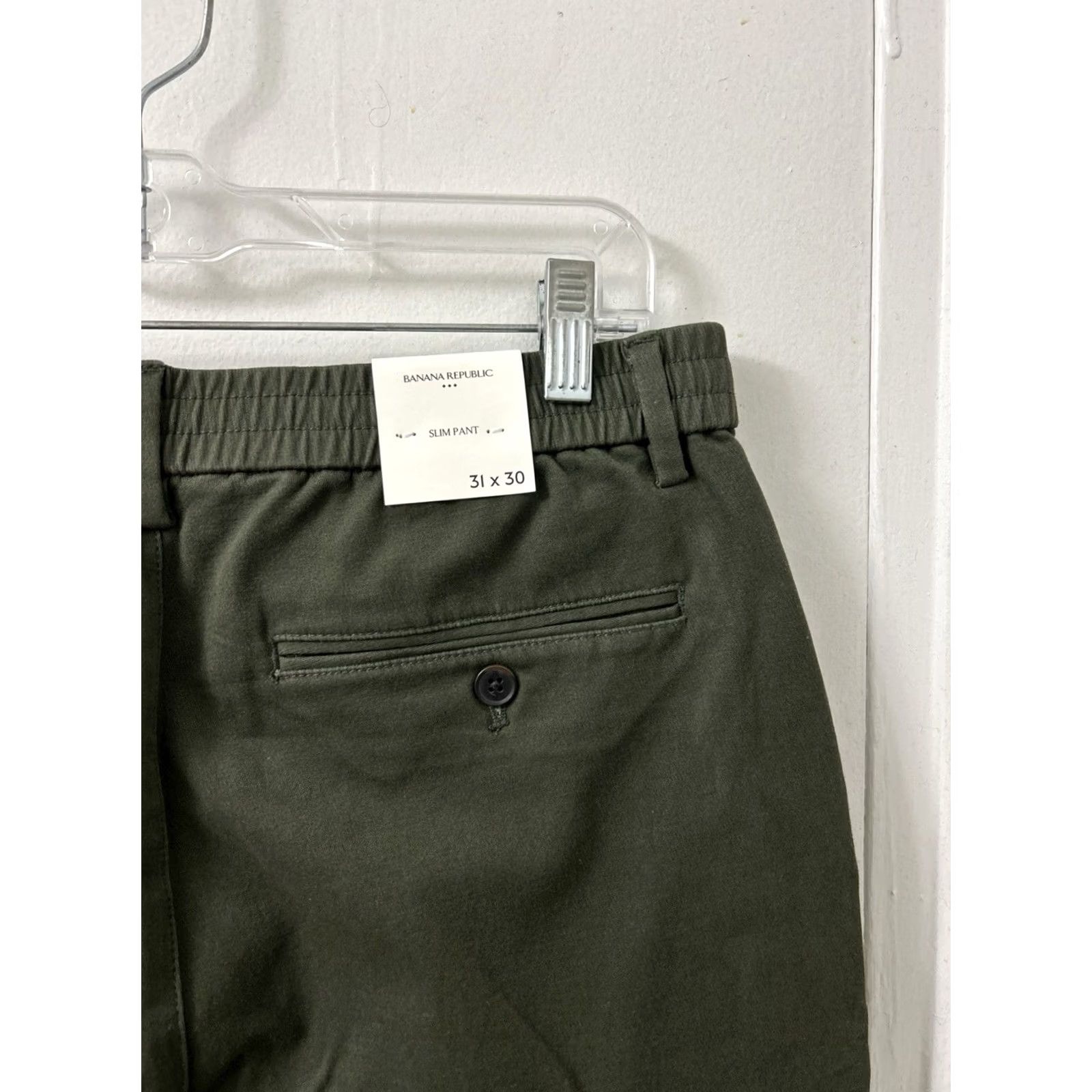 Banana Republic Banana Republic Traveler Pants Mens 31x30 Green Slim Chino NWT Trousers Size US 31 - 4 Thumbnail