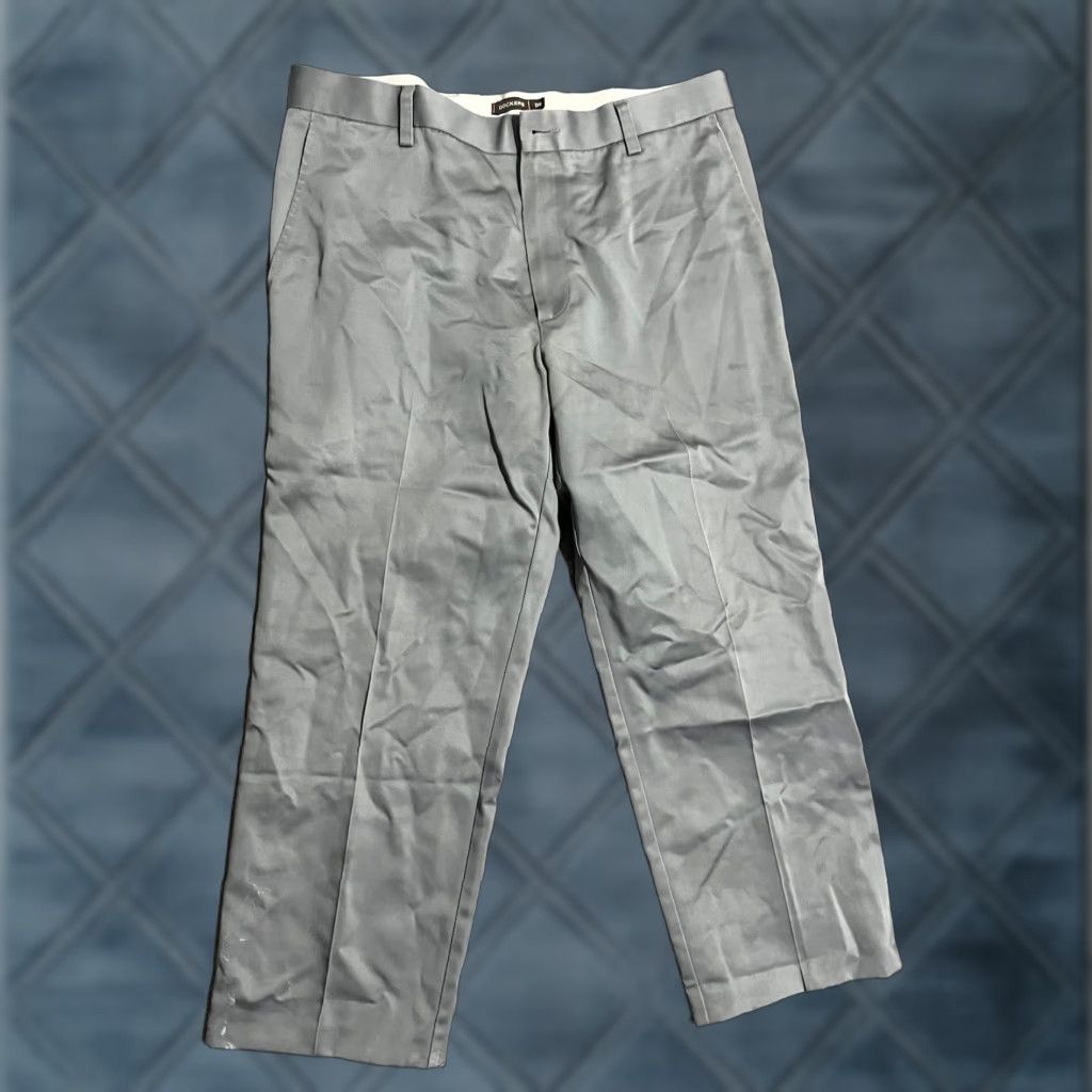 Dockers Dockers D2 Gray Men Dress Pants 36x27 FLAT FRONT Size US 36 / EU 52 - 1 Thumbnail
