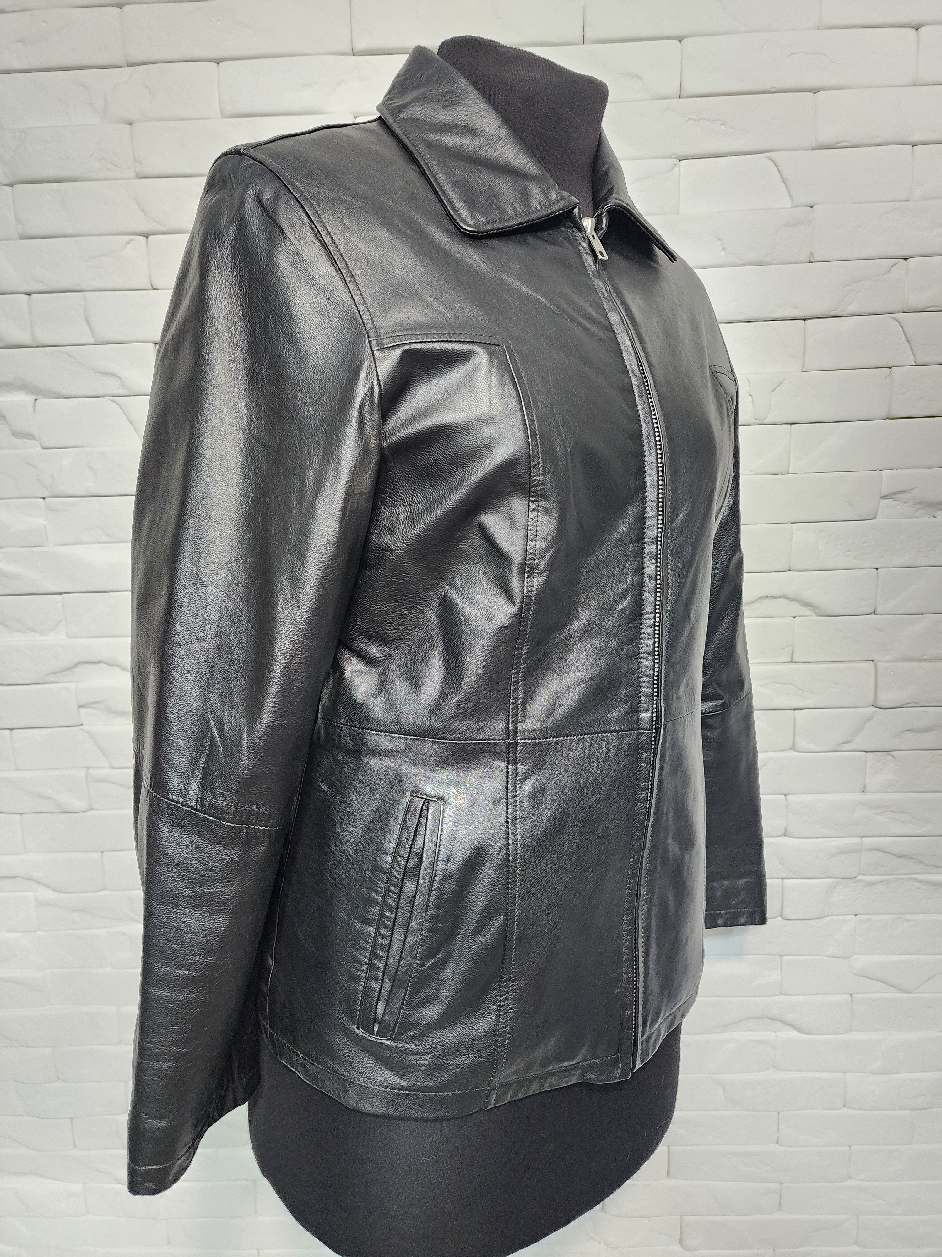 Designer Black women's classic jacket. Size M / US 6-8 / IT 42-44 - 2 Thumbnail