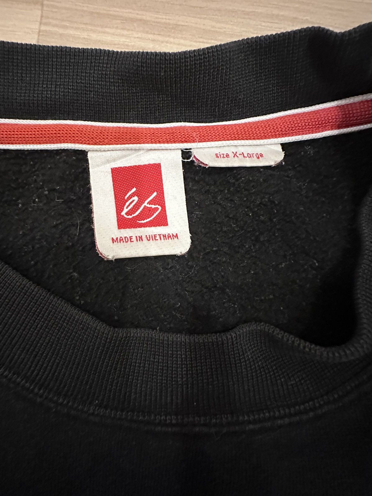 eS ‘Es menikmati 2001 vintage skateboarding crewneck sweatshirt Size US XL / EU 56 / 4 - 3 Thumbnail
