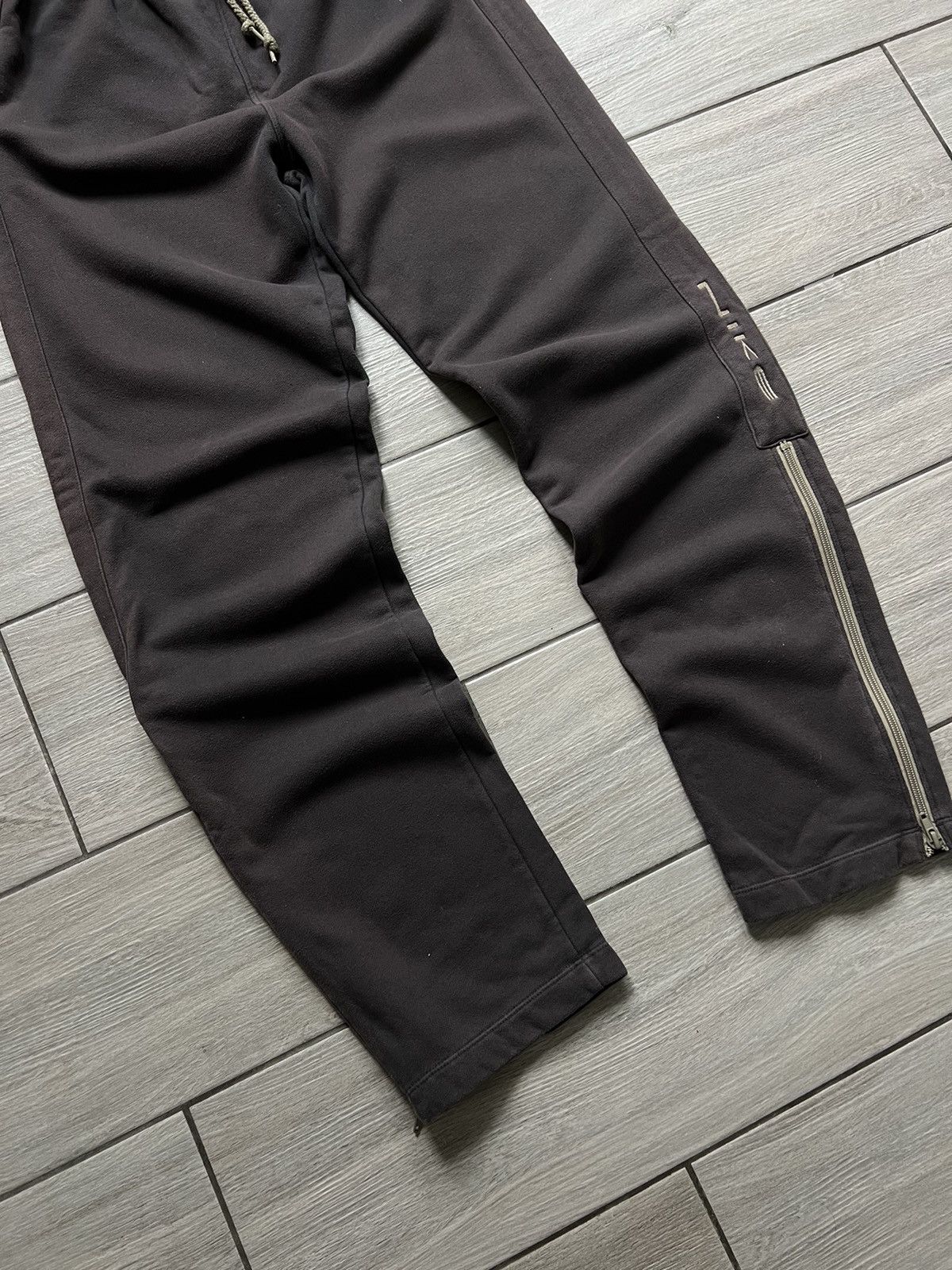 Nike × Vintage NIKE VINTAGE TRACK BROWN PANTS RARE DRILL JOGGER Size US 30 / EU 46 - 5 Thumbnail