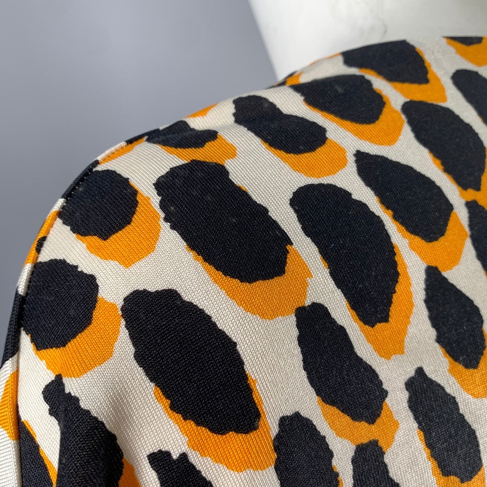 Diane von Furstenberg DIANE VON FURSTENBERG Size 2 Orange Black Animal Print Dress Size XS / US 0-2 / IT 36-38 - 5 Thumbnail