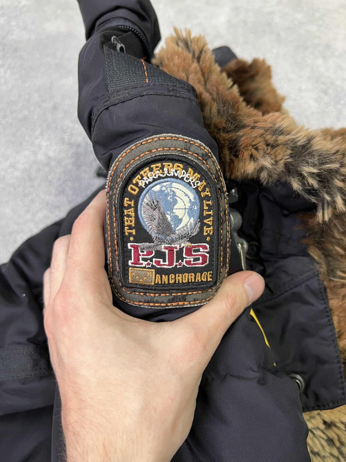 Parajumpers × Vintage Vintage Parajumpers Women's Long Bear Hooded Down Jacket Size XS / US 0-2 / IT 36-38 - 19 Thumbnail