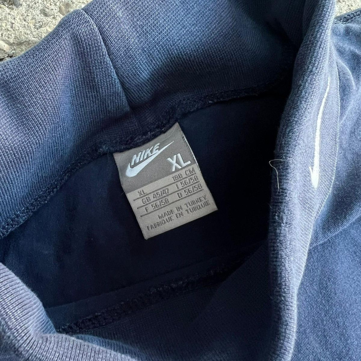 Nike × Vintage Nike Vintage Y2K Turtleneck Sweatshirt Navy Mini Swoosh Size US M / EU 48-50 / 2 - 4 Thumbnail