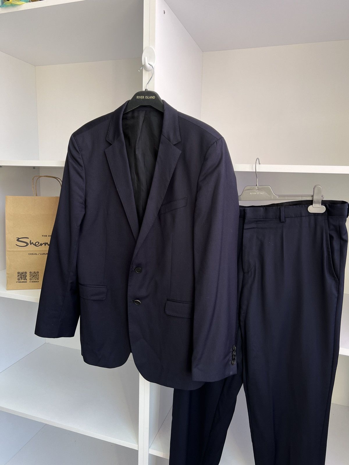 Hugo Boss × Vintage Vintage Hugo Boss Luxury Old Money Style Suit Size 52S - 10 Thumbnail
