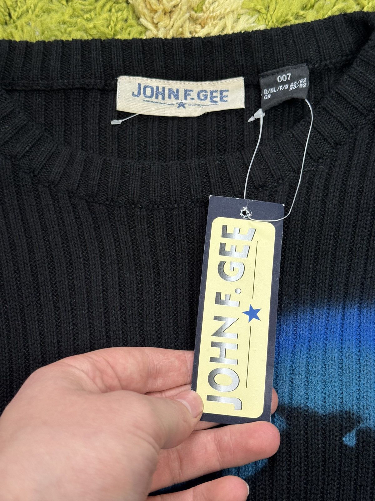 Diesel × Vintage 90s John F. Gee Drago Print Striped Sweater Size US XL / EU 56 / 4 - 5 Thumbnail