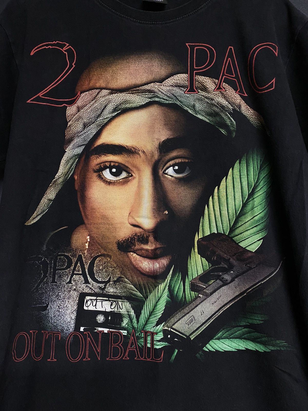 Rap Tees × Vintage Vintage 2Pac Tupac Shakur Out On Bail Tee Shirt Size US L / EU 52-54 / 3 - 3 Thumbnail