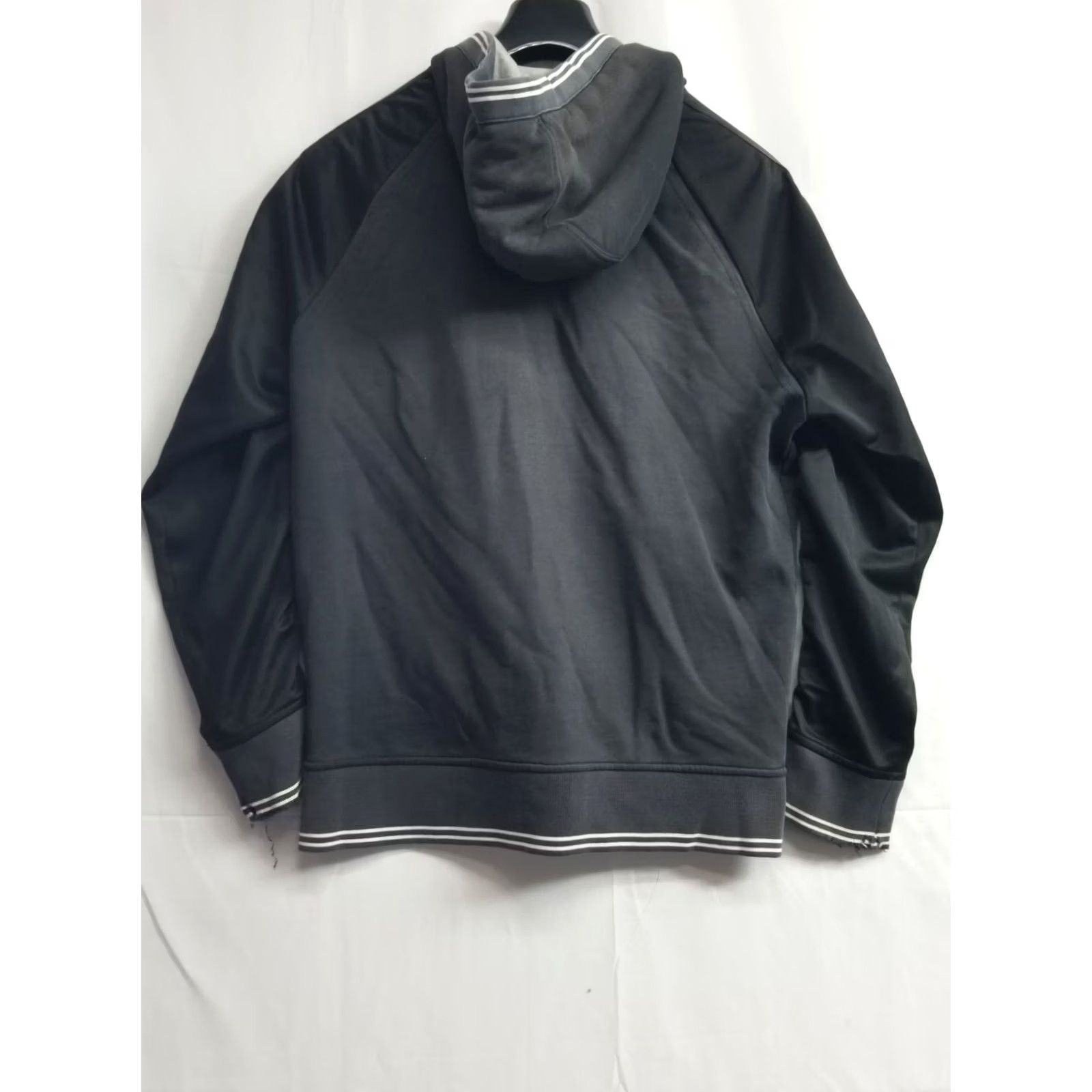 Ted Baker Ted Baker Hoodie Distressed Black M-L Full Zip Men Size M-L See Measurements Size US M / EU 48-50 / 2 - 2 Thumbnail