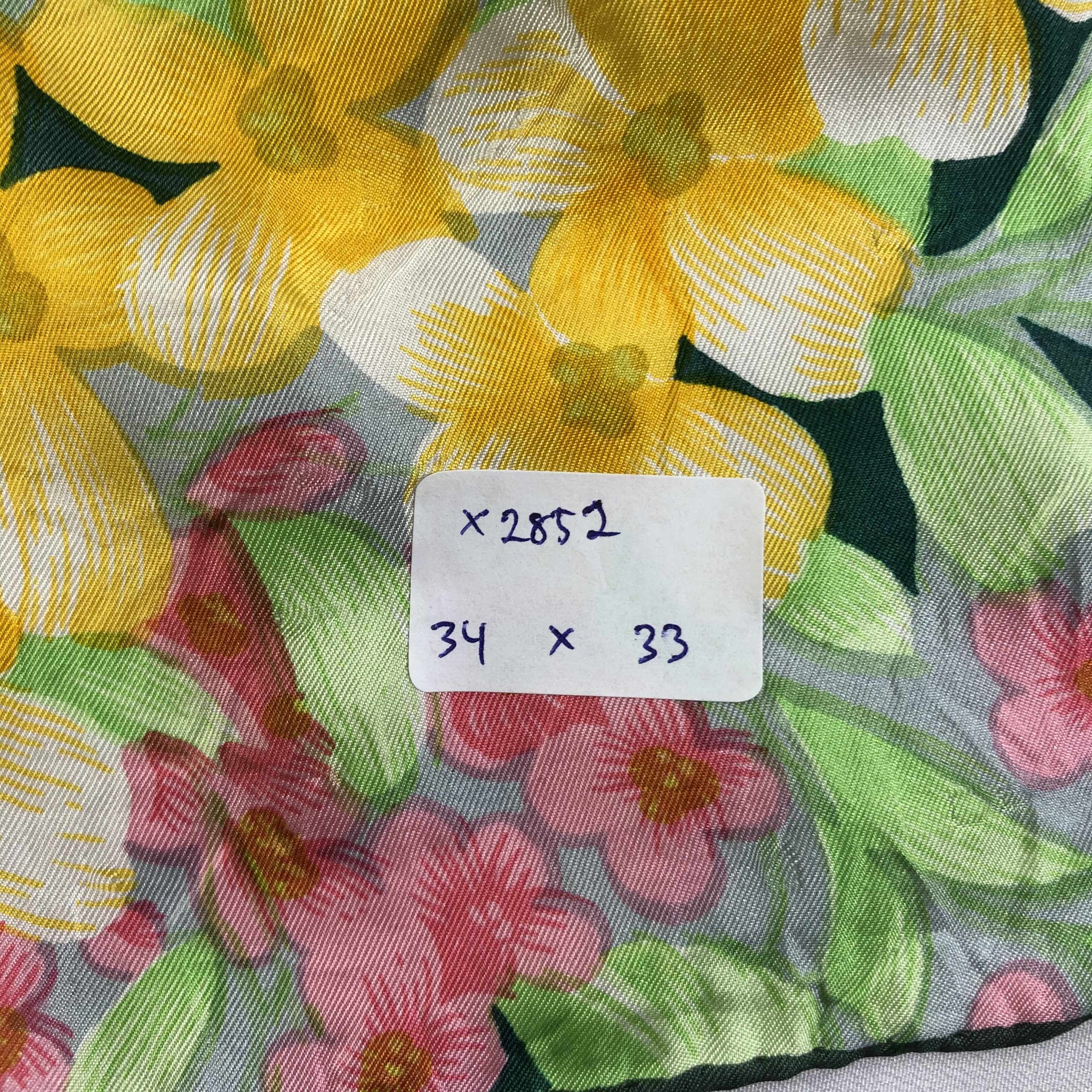 Vintage Vintage Silk Scarf Size ONE SIZE - 7 Thumbnail