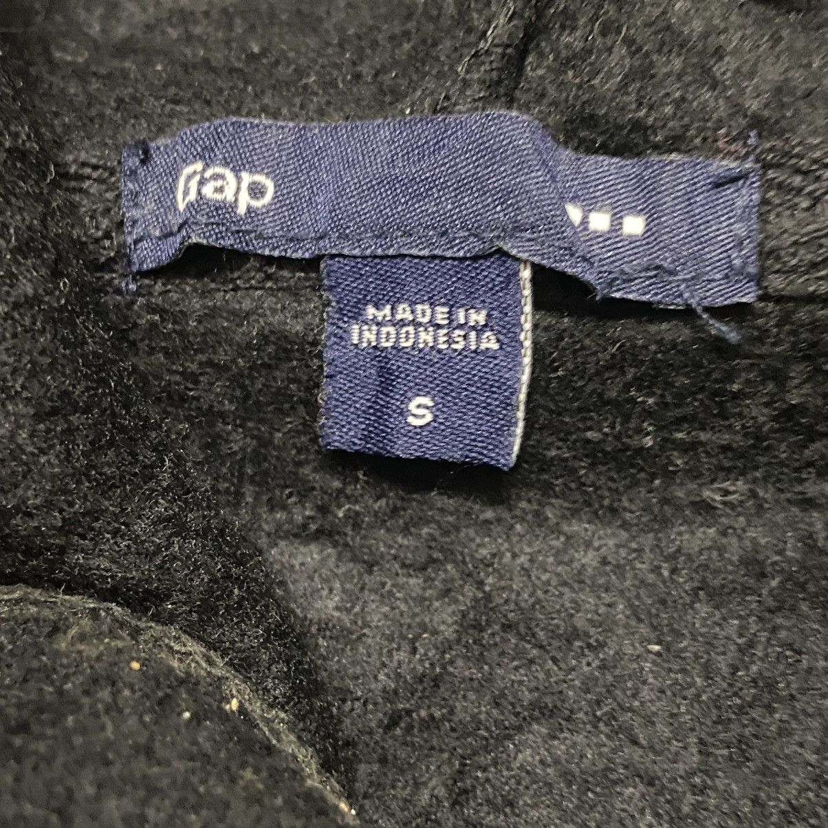 Gap Vintage Gap Big Logo Fleece Hoodie Size US S / EU 44-46 / 1 - 5 Thumbnail