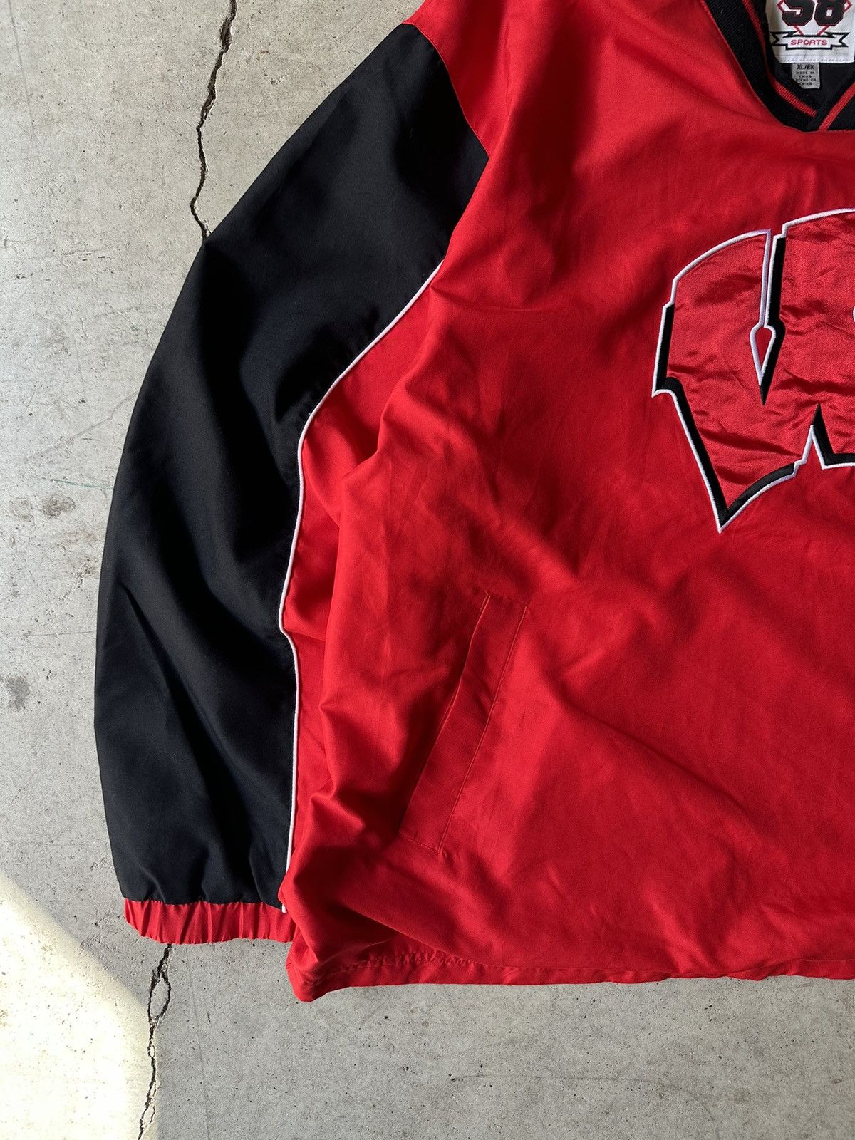 Starter Y2K Vintage Wisconsin Badgers windbreaker Size US XL / EU 56 / 4 - 3 Thumbnail