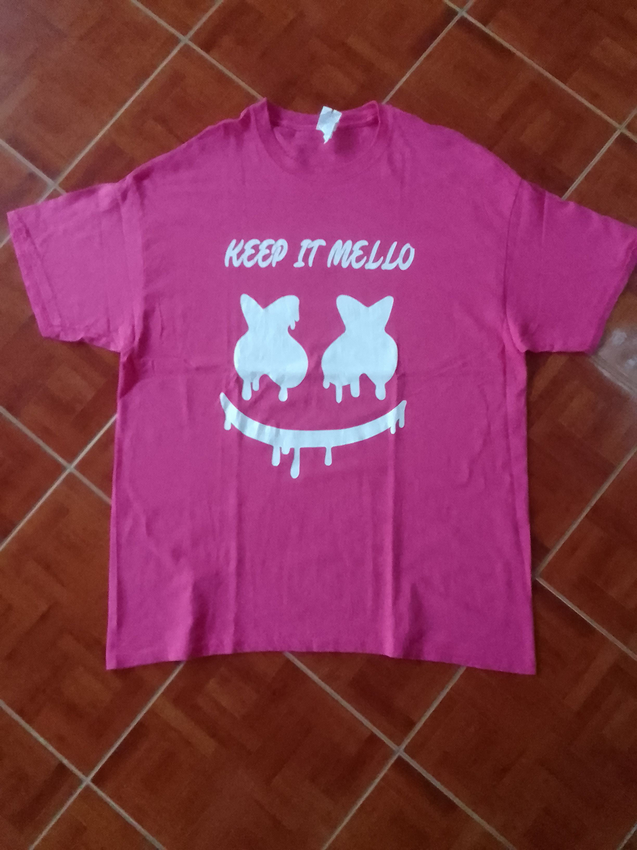 Band Tees × Gildan Marshmello - Keep It Mello DJ Tshirt Size US XL / EU 56 / 4 - 1 Thumbnail
