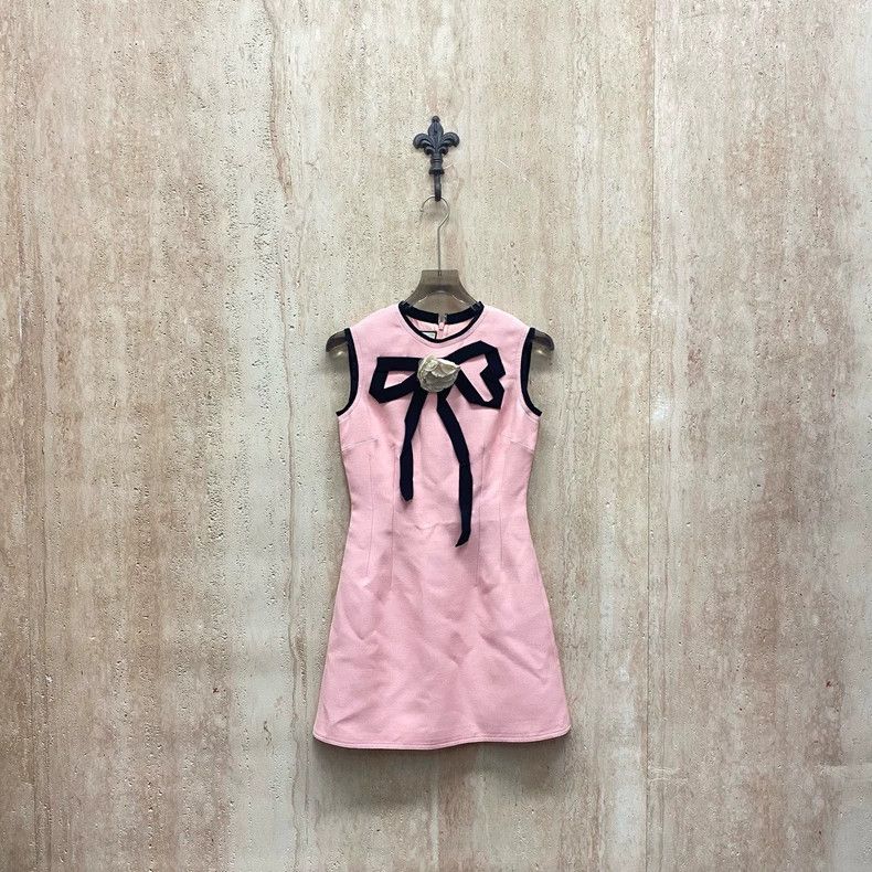 open lace back dress Gucci x Tom Ford Pink Floral Maxi Dress main image 1