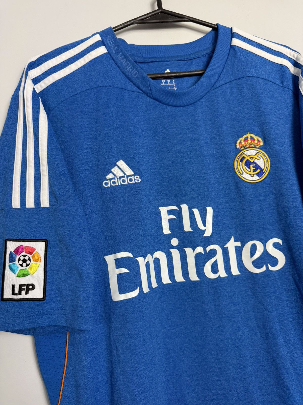 Adidas Adidas Real Madrid 2013/2014 Bale #11 Soccer Jersey Size US L / EU 52-54 / 3 - 4 Thumbnail