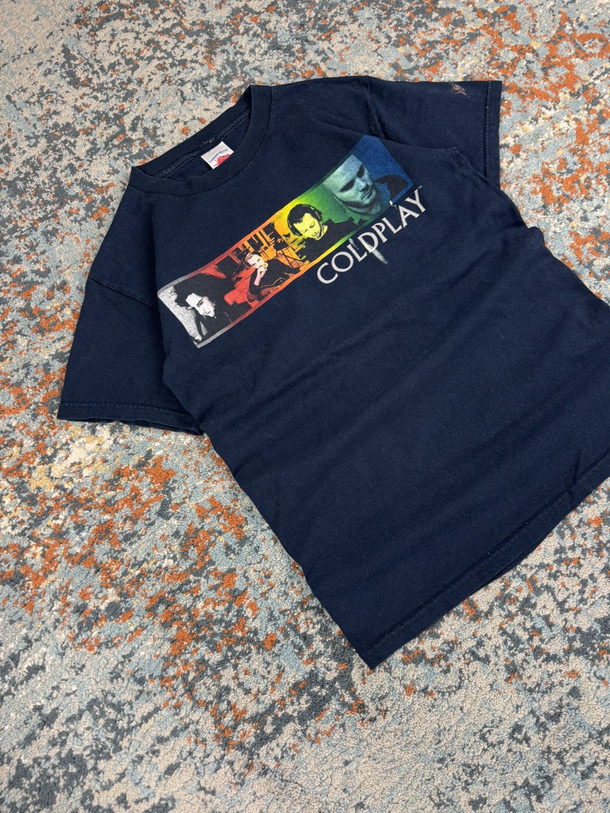 Band Tees × Vintage Vintage 90s Coldplay graphic band tee distressed paint fade Size US S / EU 44-46 / 1 - 3 Thumbnail