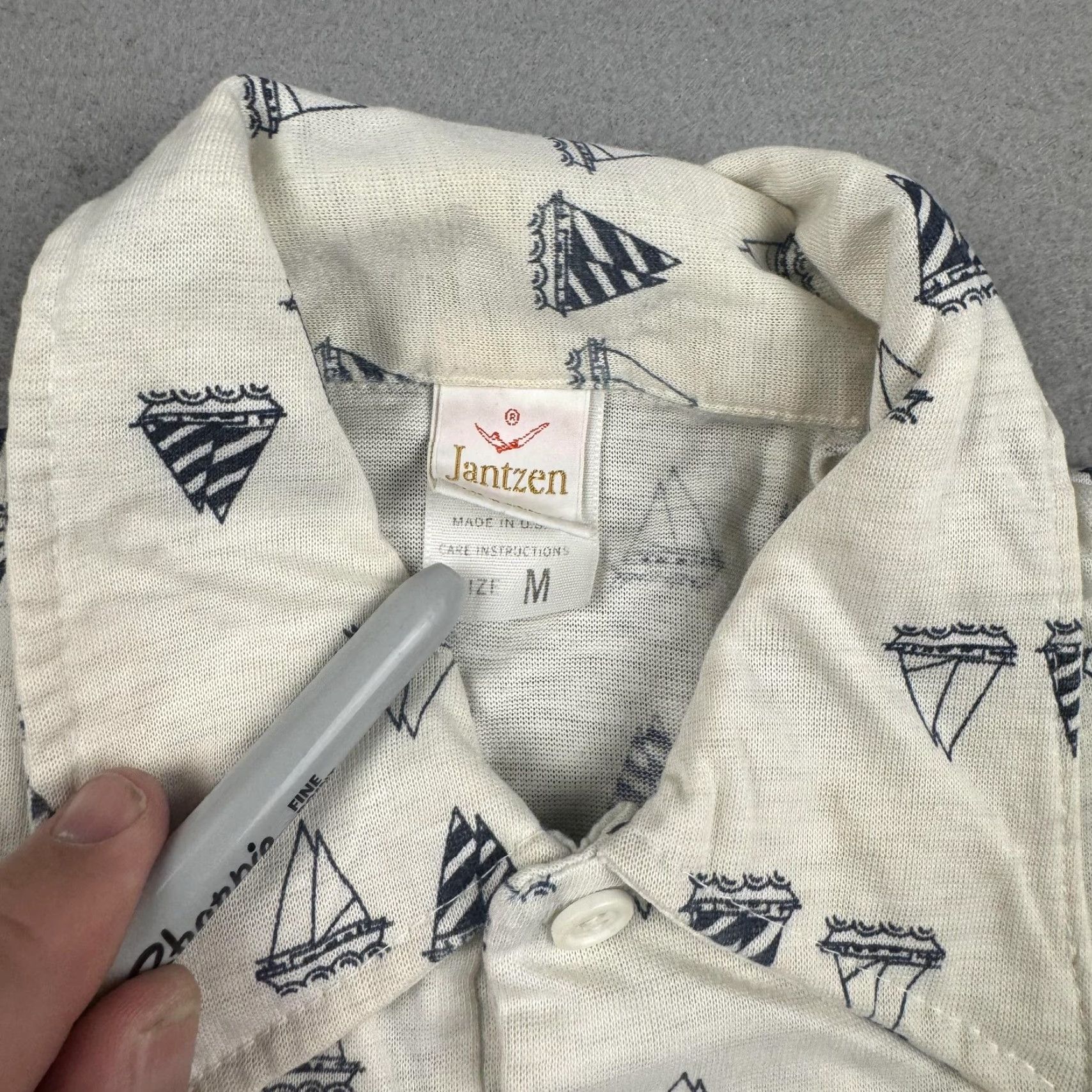 Jantzen VINTAGE Jantzen Polo Shirt Mens Medium White Sailboat Print Nautical Beachwear 70s Mens Size US M / EU 48-50 / 2 - 7 Thumbnail