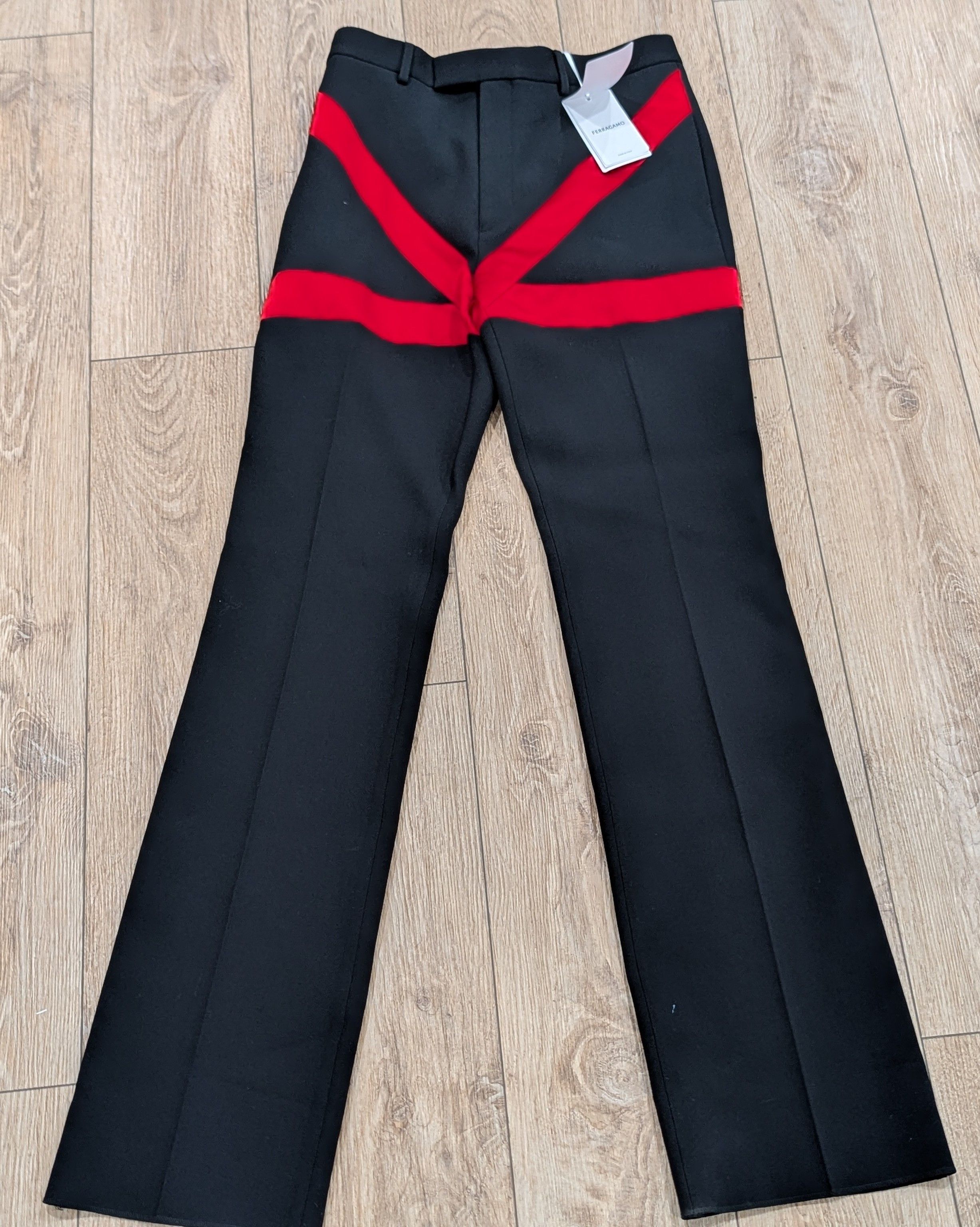 Salvatore Ferragamo Salvatore Ferragamo Satin Inlay Wool Trousers Pants 52 US 36 Size US 36 / EU 52 - 1 Thumbnail