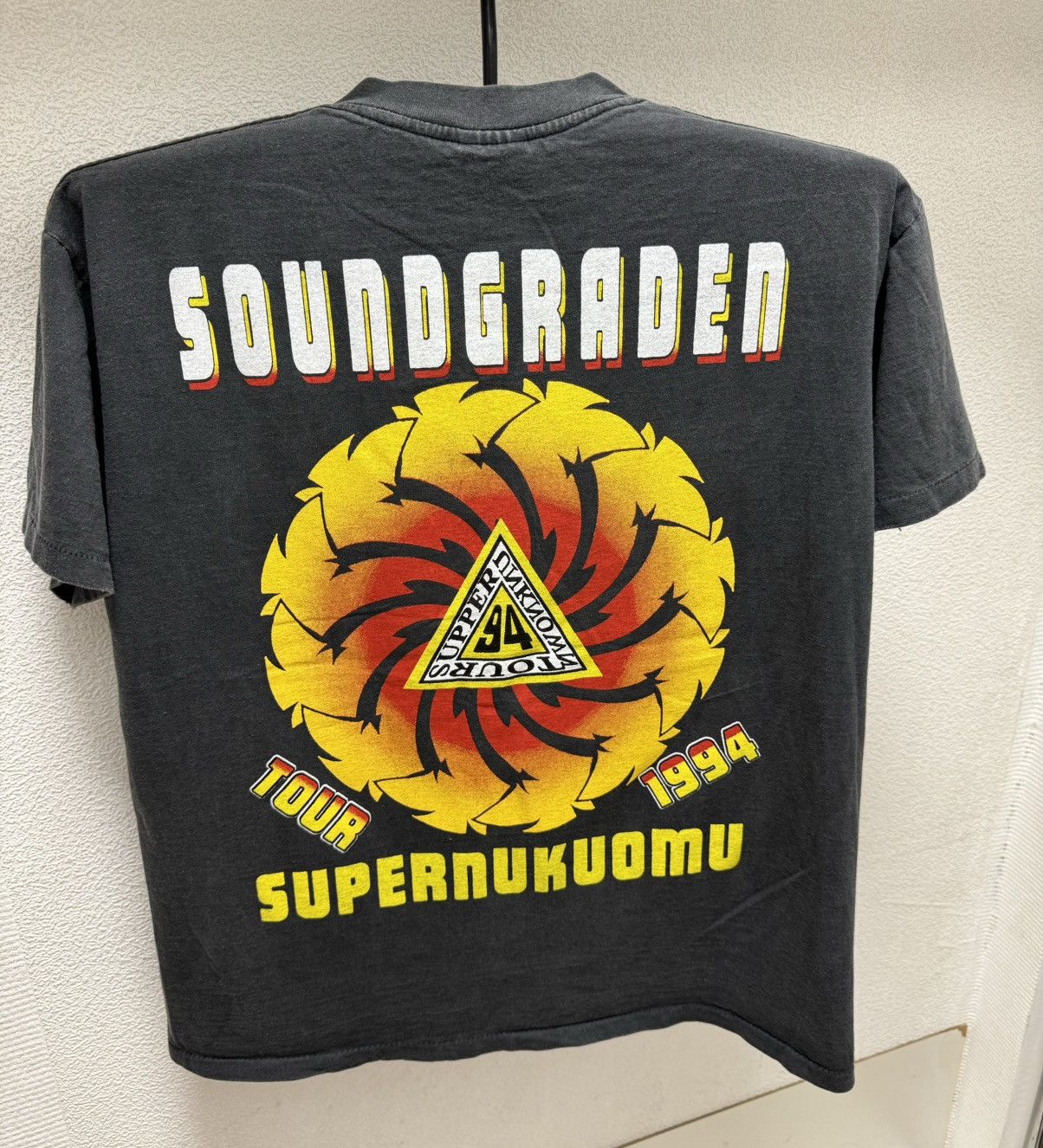 Band Tees Soundgarden Single t-shirt tour 1994 L sz Size US L / EU 52-54 / 3 - 8 Thumbnail