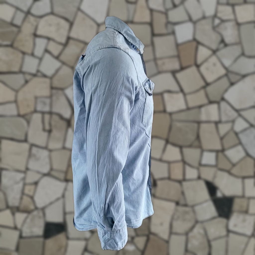 Wrangler Wrangler Western Shirt – Light Blue Denim Shirt – Size S – Long Sleeve – Button-Up – Stretch Denim – Vintage Wrangler Western Denim Shirt Size US S / EU 44-46 / 1 - 1 Thumbnail