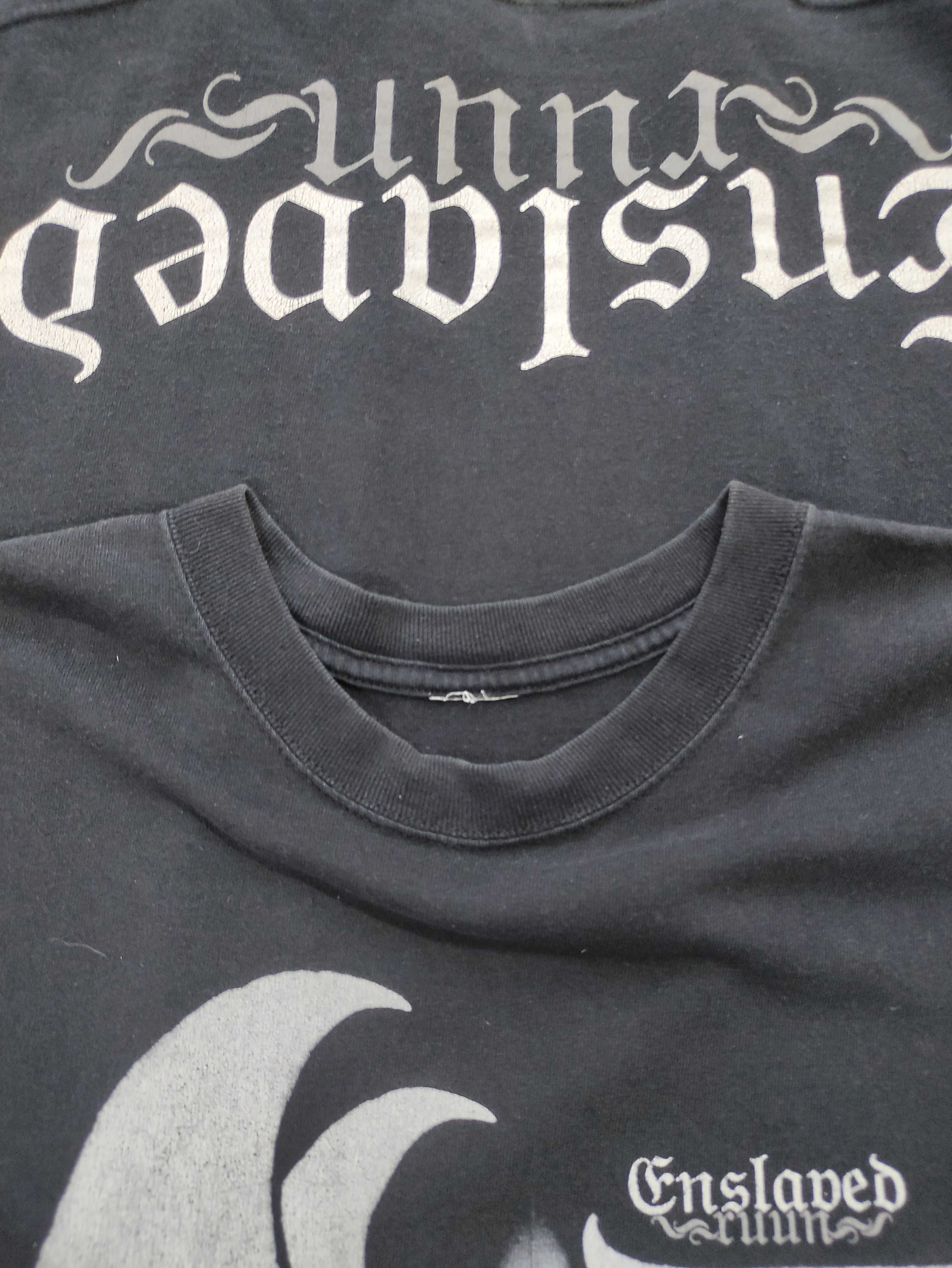Band Tees vintage ENSLAVED RUUN album cover black metal promo tee Size US L / EU 52-54 / 3 - 11 Thumbnail