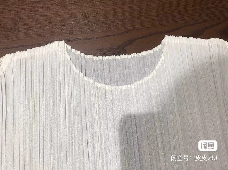 Issey Miyake Issey Miyake size:3 White pleated long-sleeved shirt Size M / US 6-8 / IT 42-44 - 3 Thumbnail