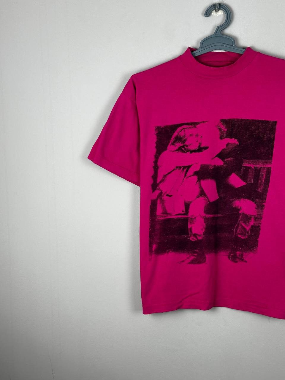 Band Tees 90s Sex Pistols Pink Punks Kissing Print Promo T Shirt Size US M / EU 48-50 / 2 - 2 Thumbnail