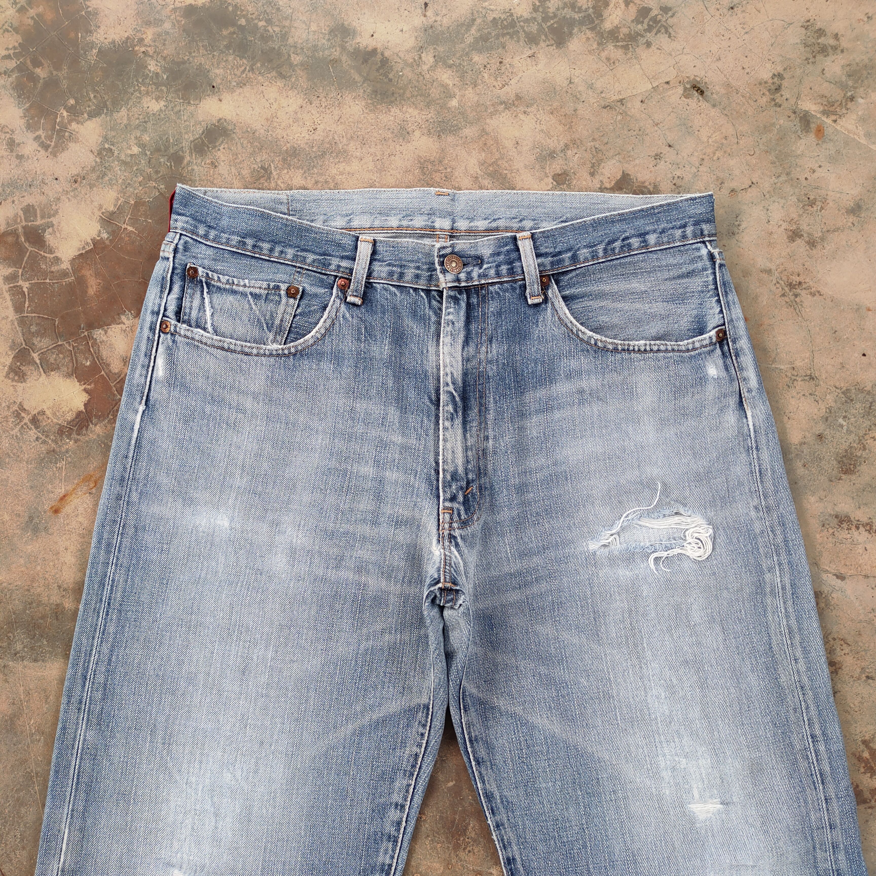 Levi's Vintage Clothing VINTAGE LEVI'S STRAUS 510 FADED RIPPED JEANS DENIM PANTS Size US 36 / EU 52 - 3 Thumbnail