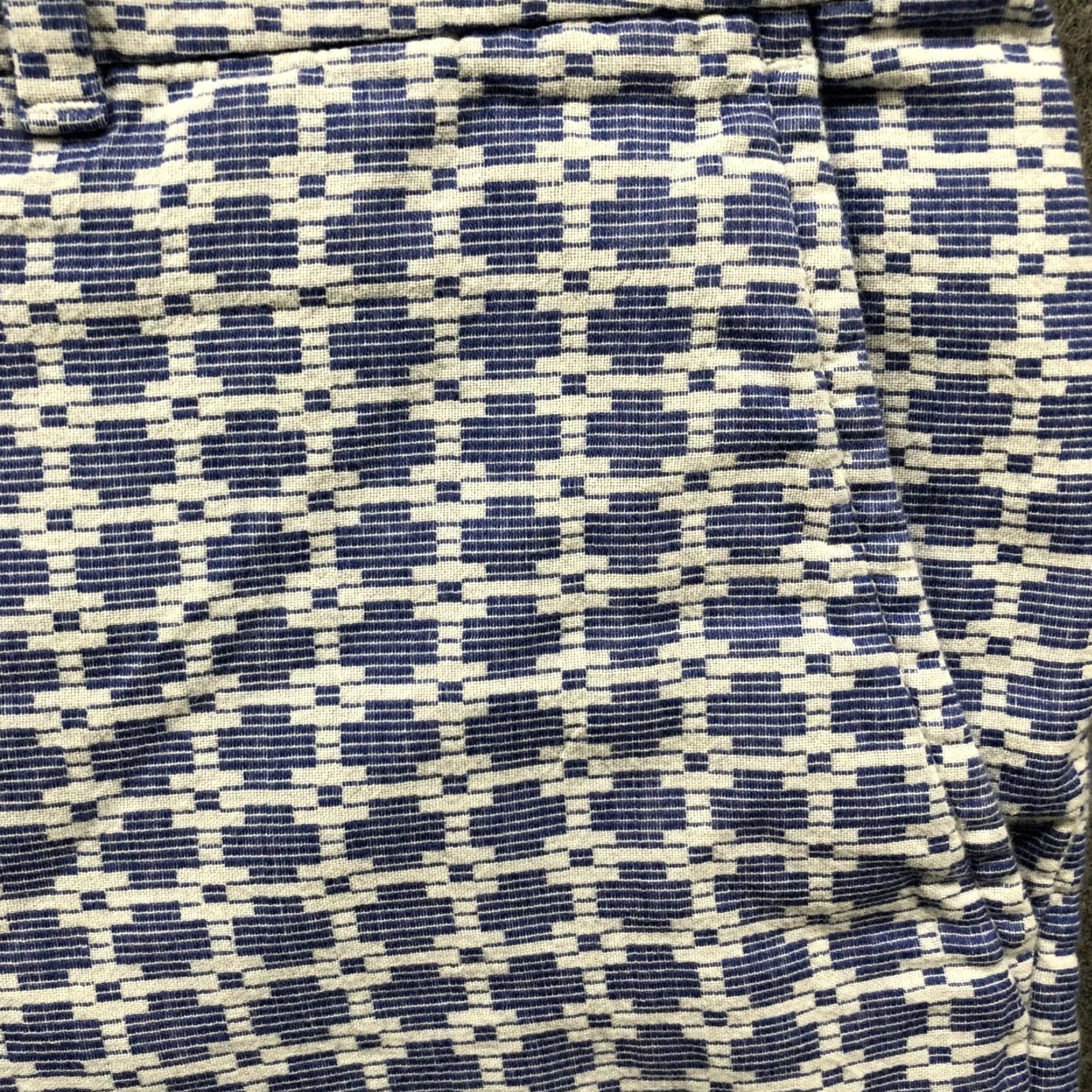 Loft LOFT Classic Lightweight 4'' Shorts Womens Size 0 Blue White Printed Flat Front Cotton Size 25" / US 0 / IT 36 - 3 Thumbnail