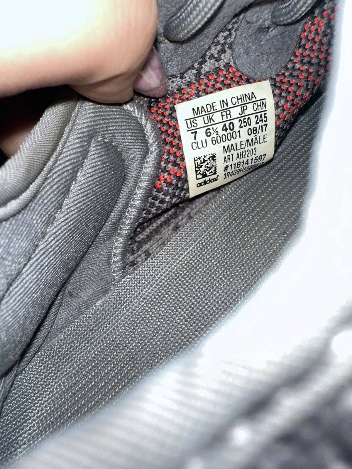 Yeezy ADIDAS YEEZY BOOST 350 V2 BELUGA 2.0 SIZE 7 Size US 7 / EU 40 - 6 Thumbnail