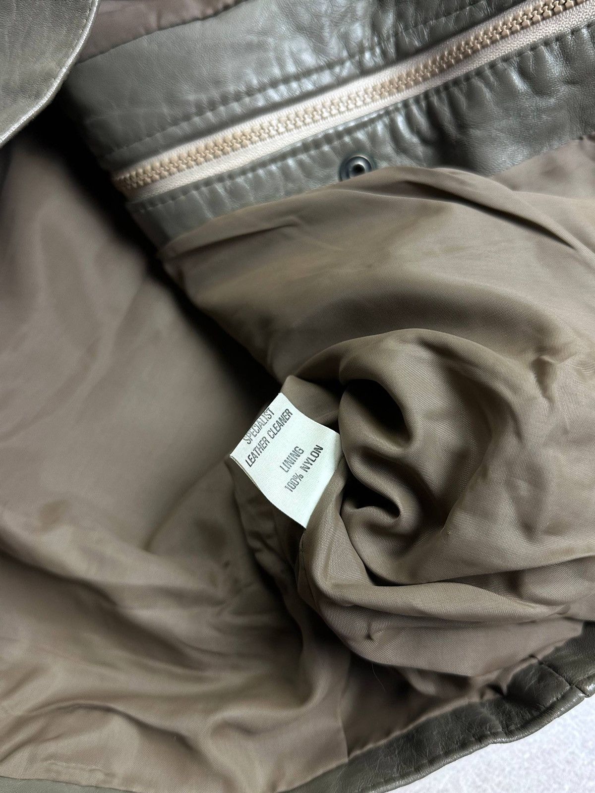Japanese Brand Vintage Genuine Leather Avantgarde Bomber Jacket M Size M / US 6-8 / IT 42-44 - 7 Thumbnail