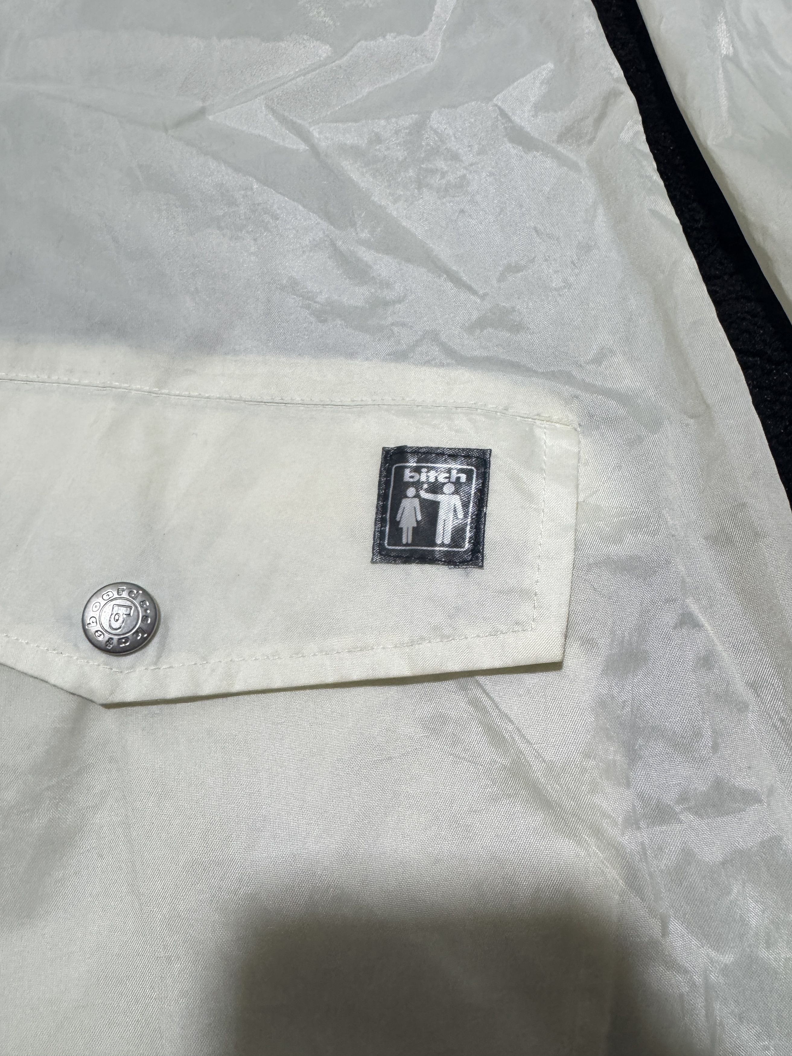 Shorty's Skateboards Vintage Bitch Skateboard Light Coach Jacket Dirty Size US L / EU 52-54 / 3 - 7 Thumbnail
