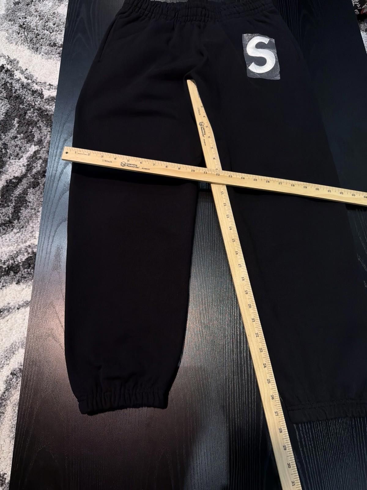 Supreme Supreme S Logo Sweatpants Black (SS25) Brand New Size Small Size US 30 / EU 46 - 5 Thumbnail