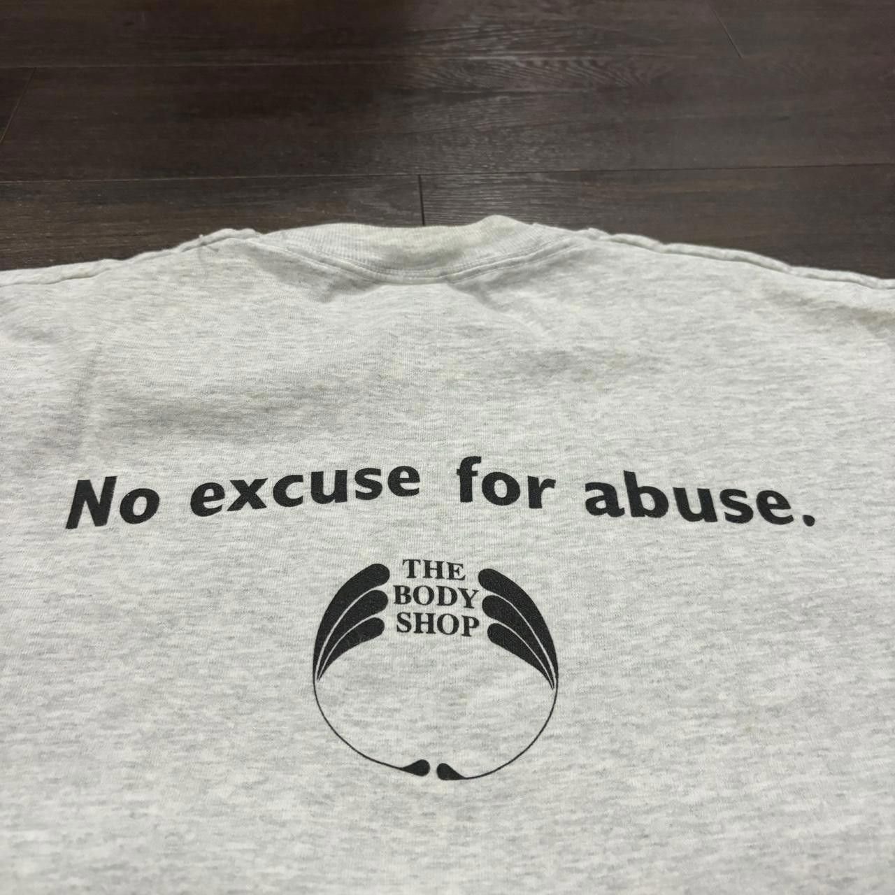 Designer vintage the body shop stop violence against women t shirt XL Size US XL / EU 56 / 4 - 4 Thumbnail