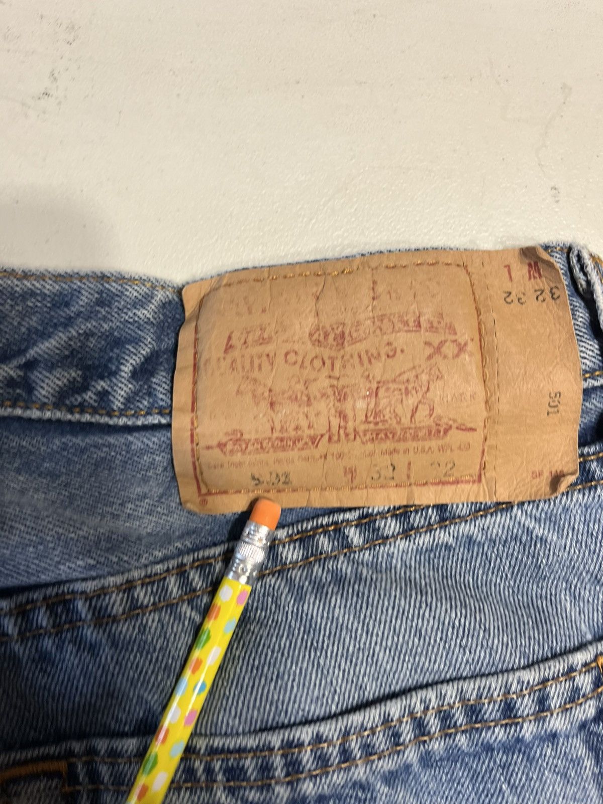Levi's × Vintage Vintage 90s Levi’s 501 xx jeans Size US 31 - 3 Thumbnail