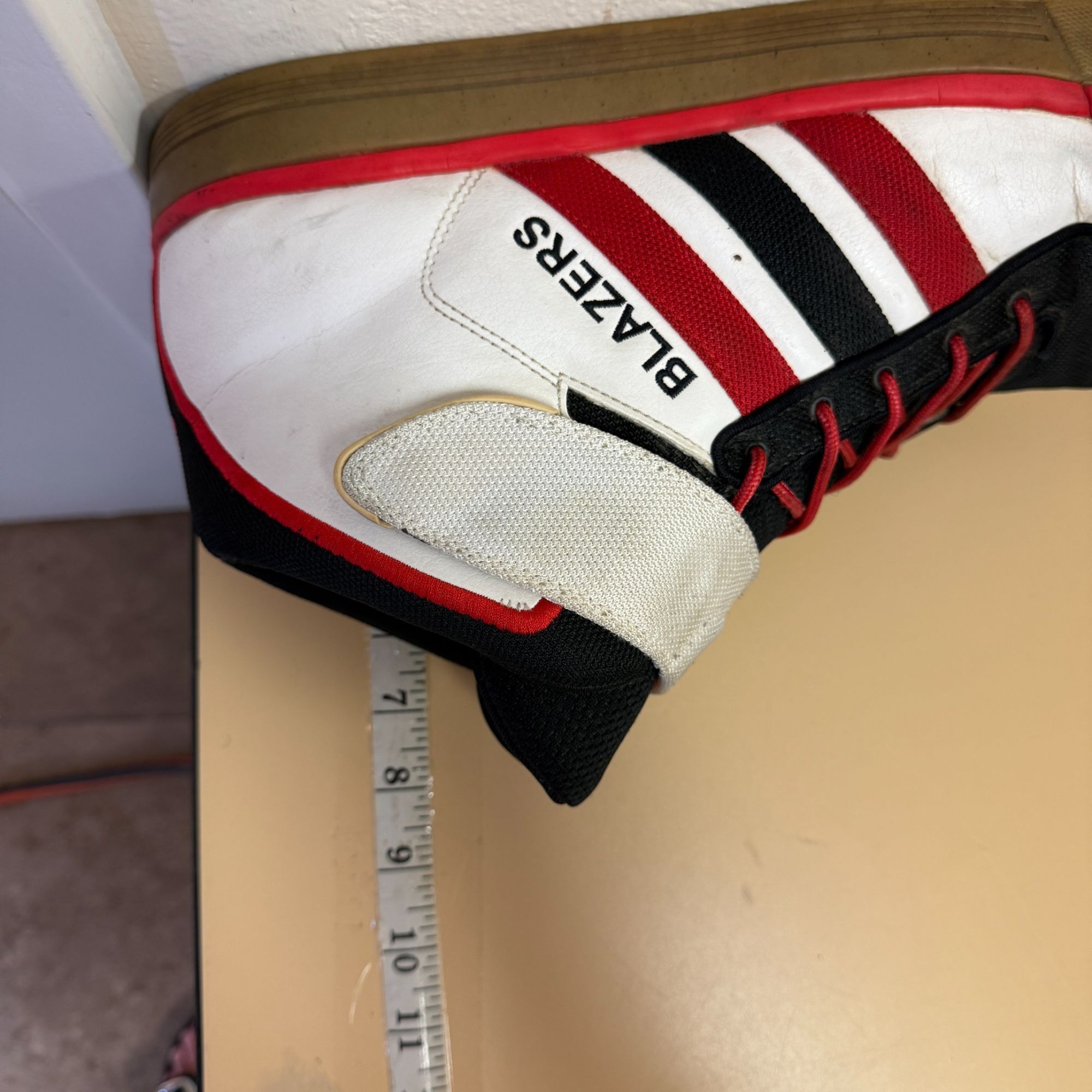 Adidas Adidas DISPLAY Hi Top NBA Basketball Portland Trailblazers Size US 15 / EU 48 - 11 Thumbnail