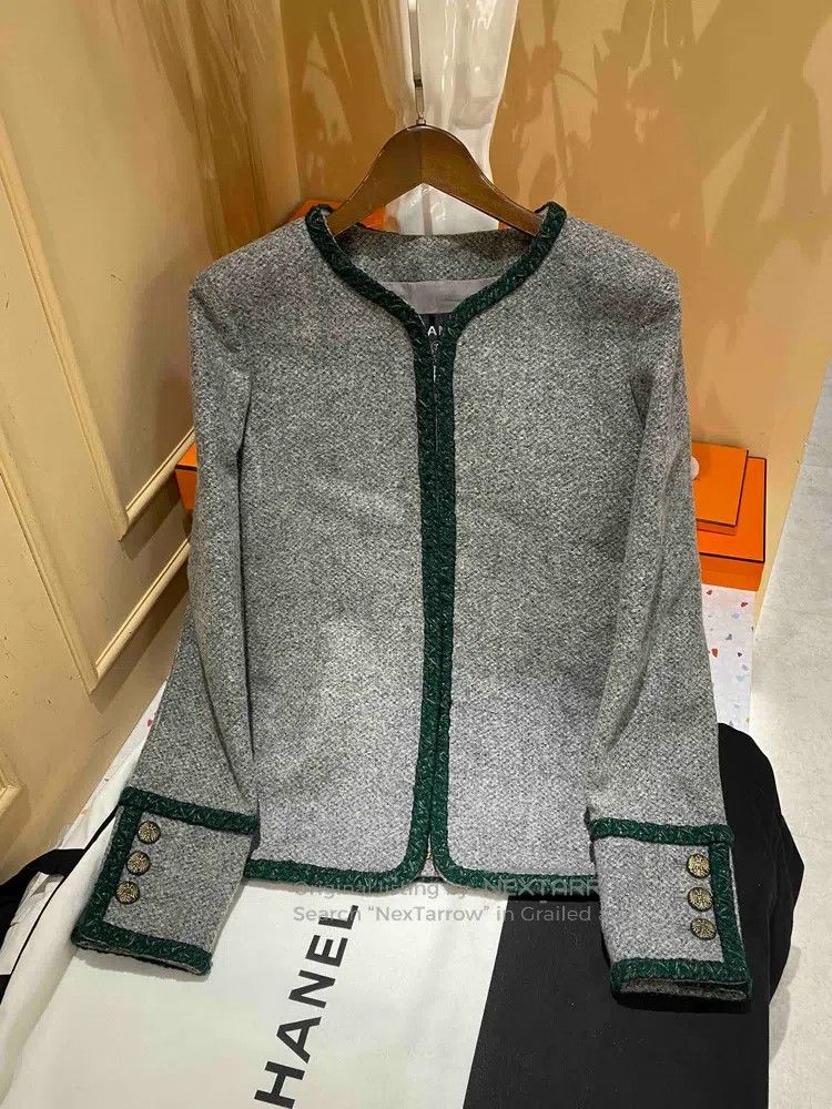 Chanel Chanel 15 Salzburg grey green tweed coat Size XS / US 0-2 / IT 36-38 - 1 Thumbnail