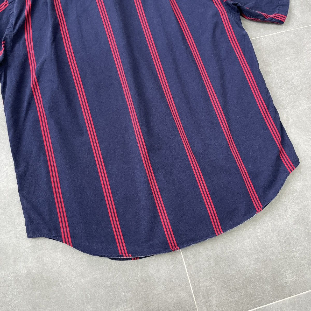 Nautica × Vintage Vintage Nautica Blue Water Challenge Button Shirt Size M Size US M / EU 48-50 / 2 - 15 Thumbnail