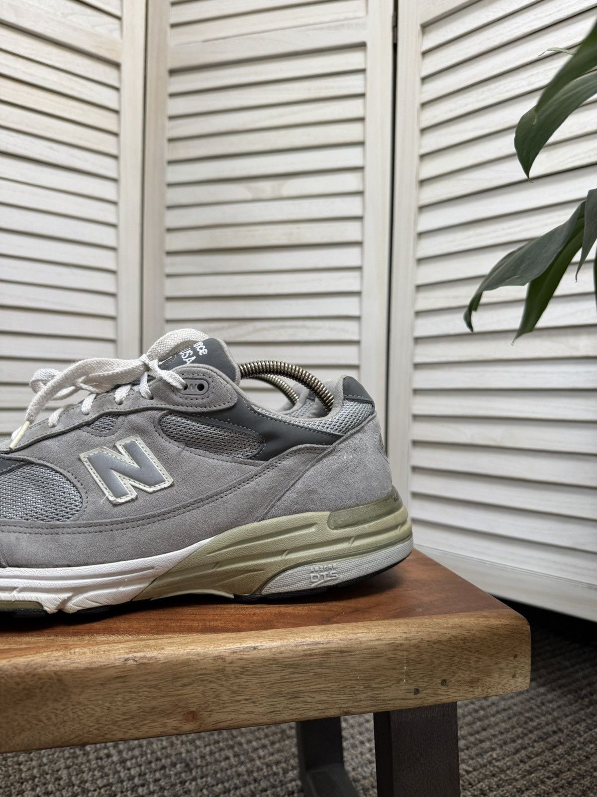 Casual Men’s Sneakers New Balance 993 Size 11