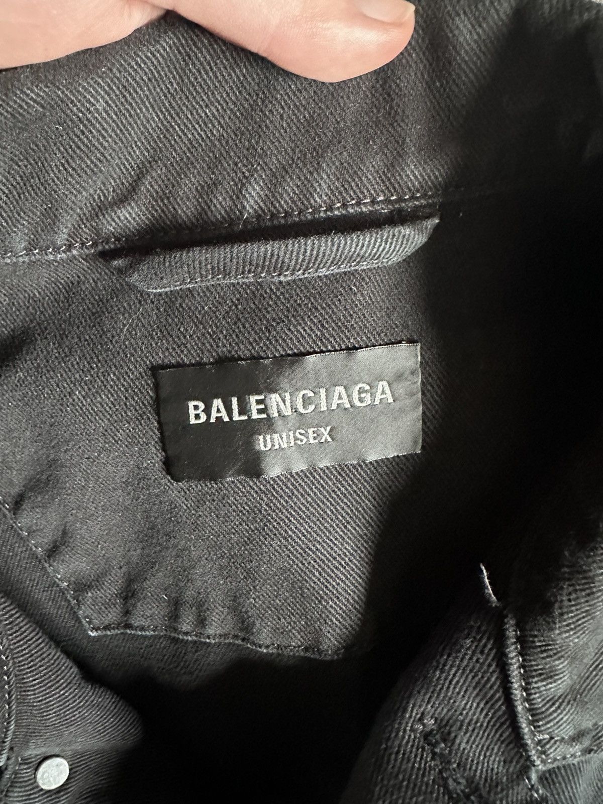 Balenciaga balenciaga bb corp cargo distressed jacket large fit Size US S / EU 44-46 / 1 - 5 Thumbnail