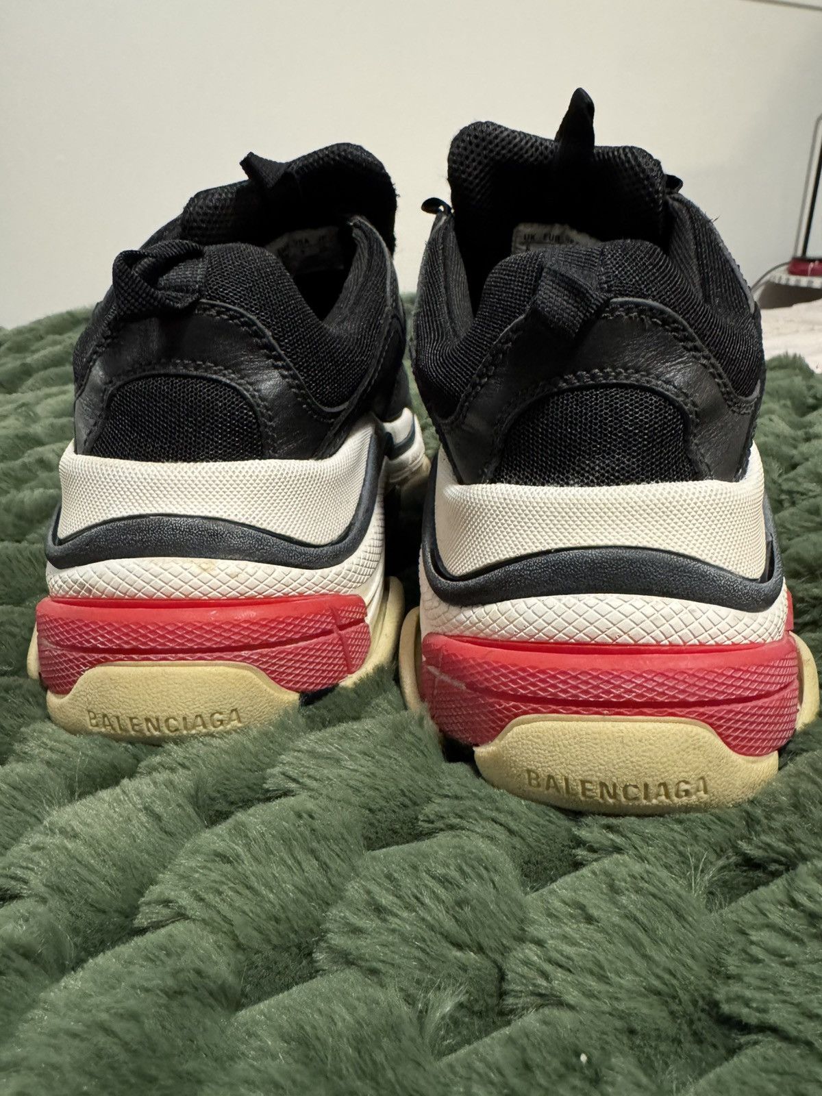 Balenciaga Balenciaga Triple S Size US 6 / EU 39 - 8 Thumbnail