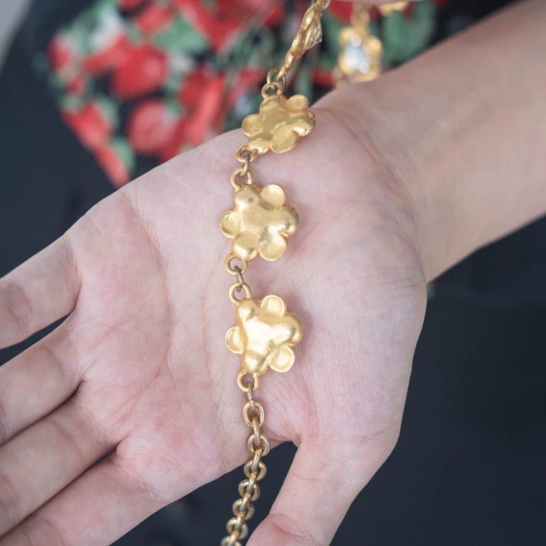 Kenzo KENZO Golden Rhine Stone Shimmering Flower Necklace vintag Size ONE SIZE - 7 Thumbnail