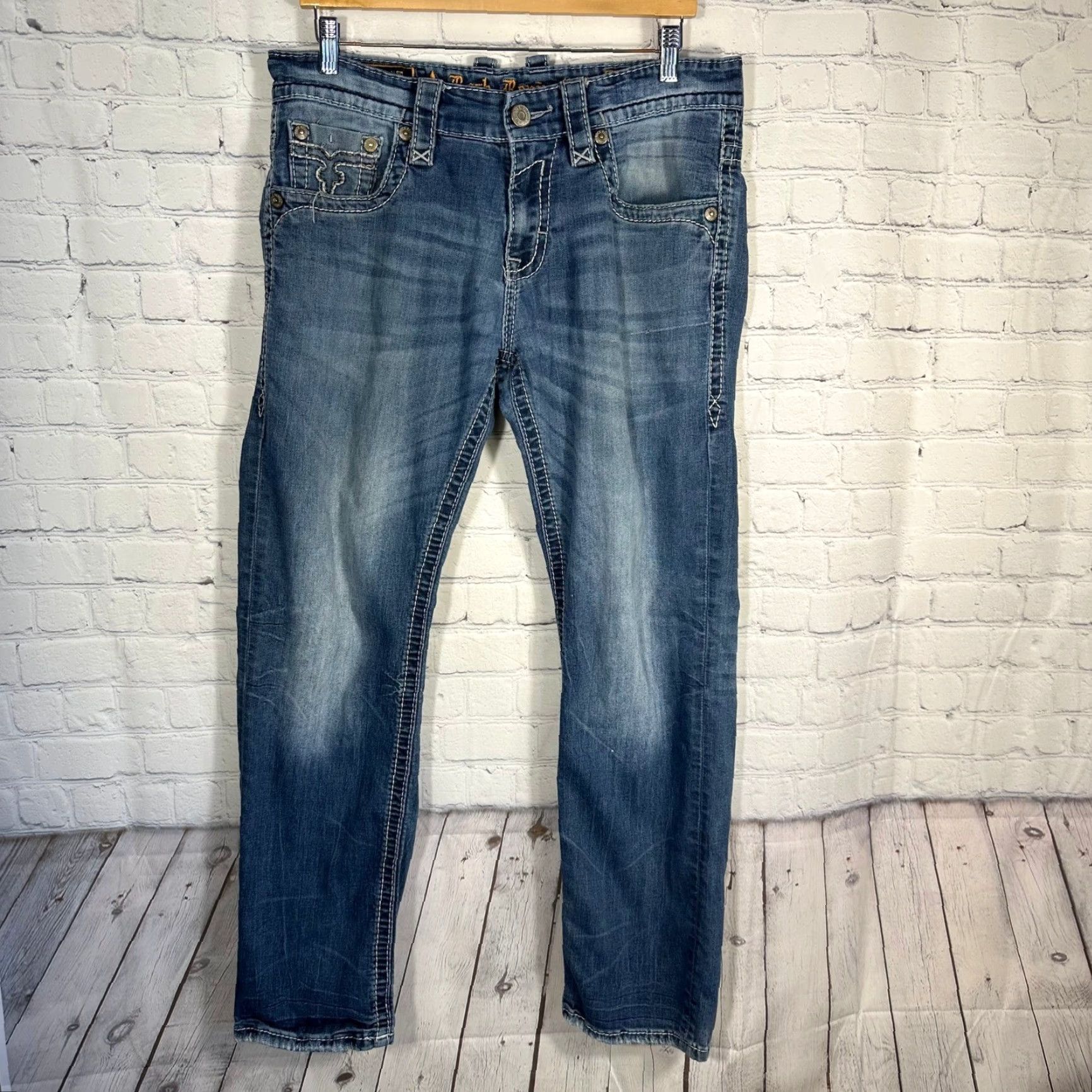 Vintage Rock Revival Jeans 34 Men Straight Denim Blue 5-Pocket Embroidered Distressed Logo Patch Leather Ride Biker Mid Lift 32 Inseam Mens Size US 34 / EU 50 - 2 Thumbnail