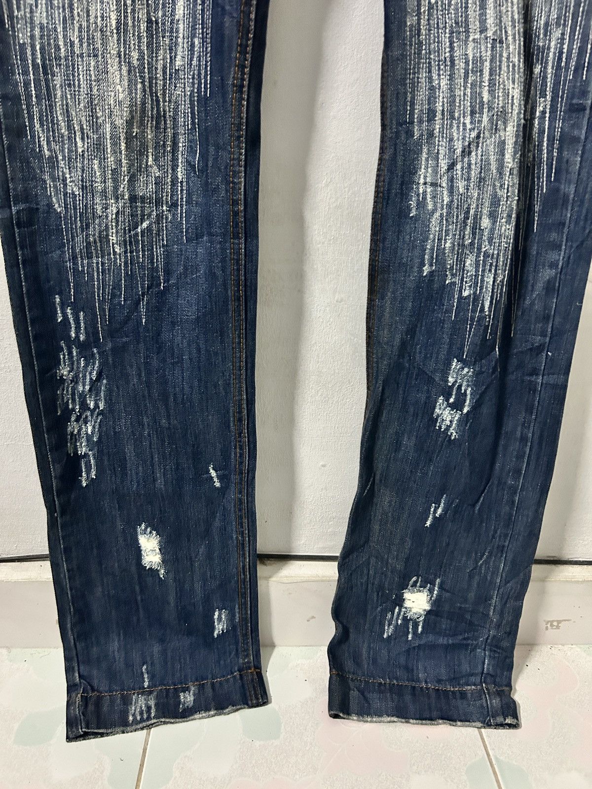 Dolce & Gabbana Dolce gabbana vertical ribbed jeans distressed look Size US 33 - 2 Thumbnail
