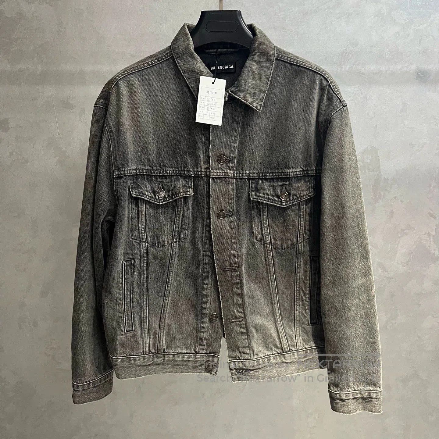 Balenciaga Balenciaga Grey Logo Denim Jacket. Size US M / EU 48-50 / 2 - 1 Thumbnail