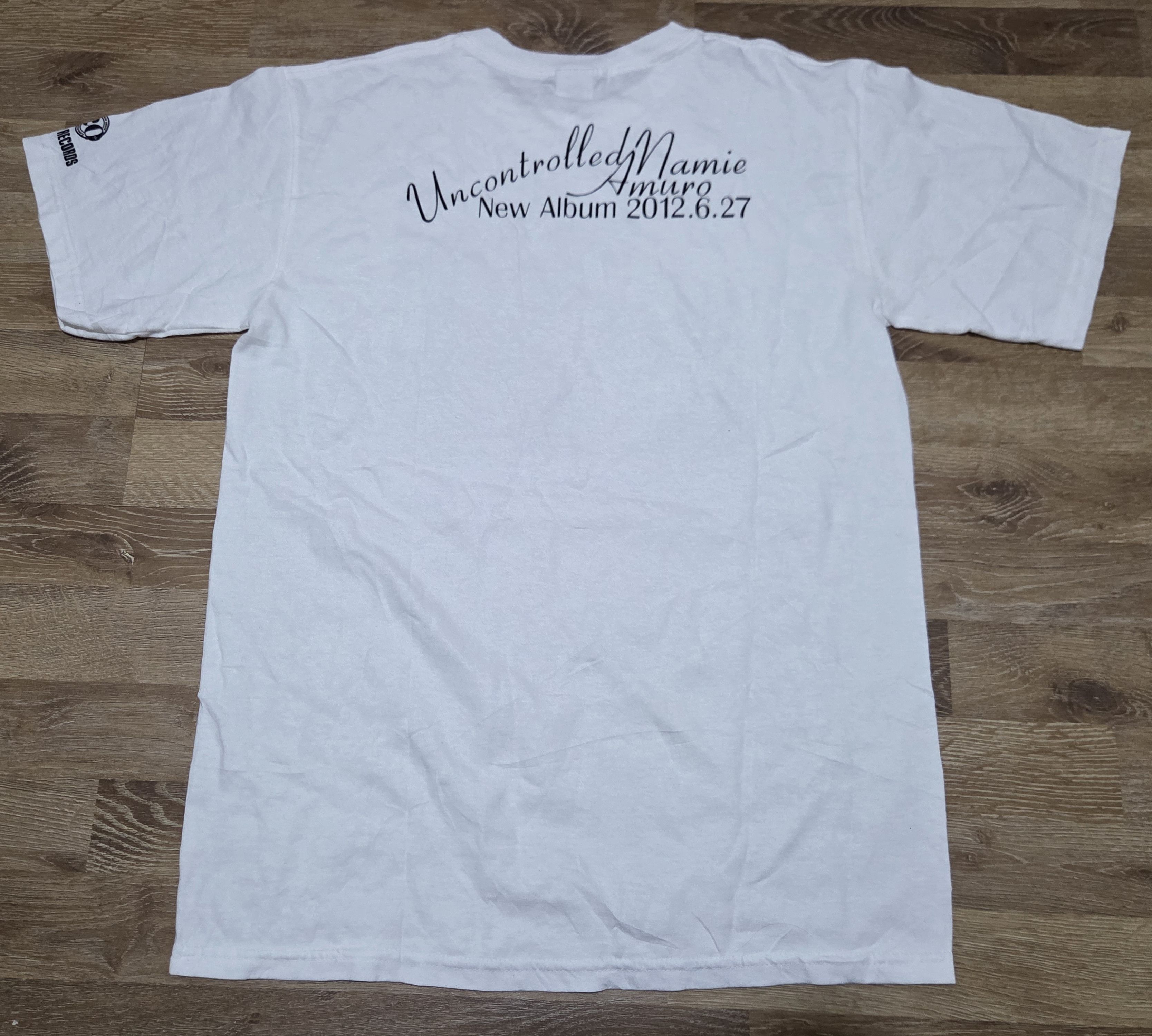 Band Tees Vintage NAMIE AMURO Uncontrolled Album Tower Records Shirt Size US M / EU 48-50 / 2 - 2 Thumbnail