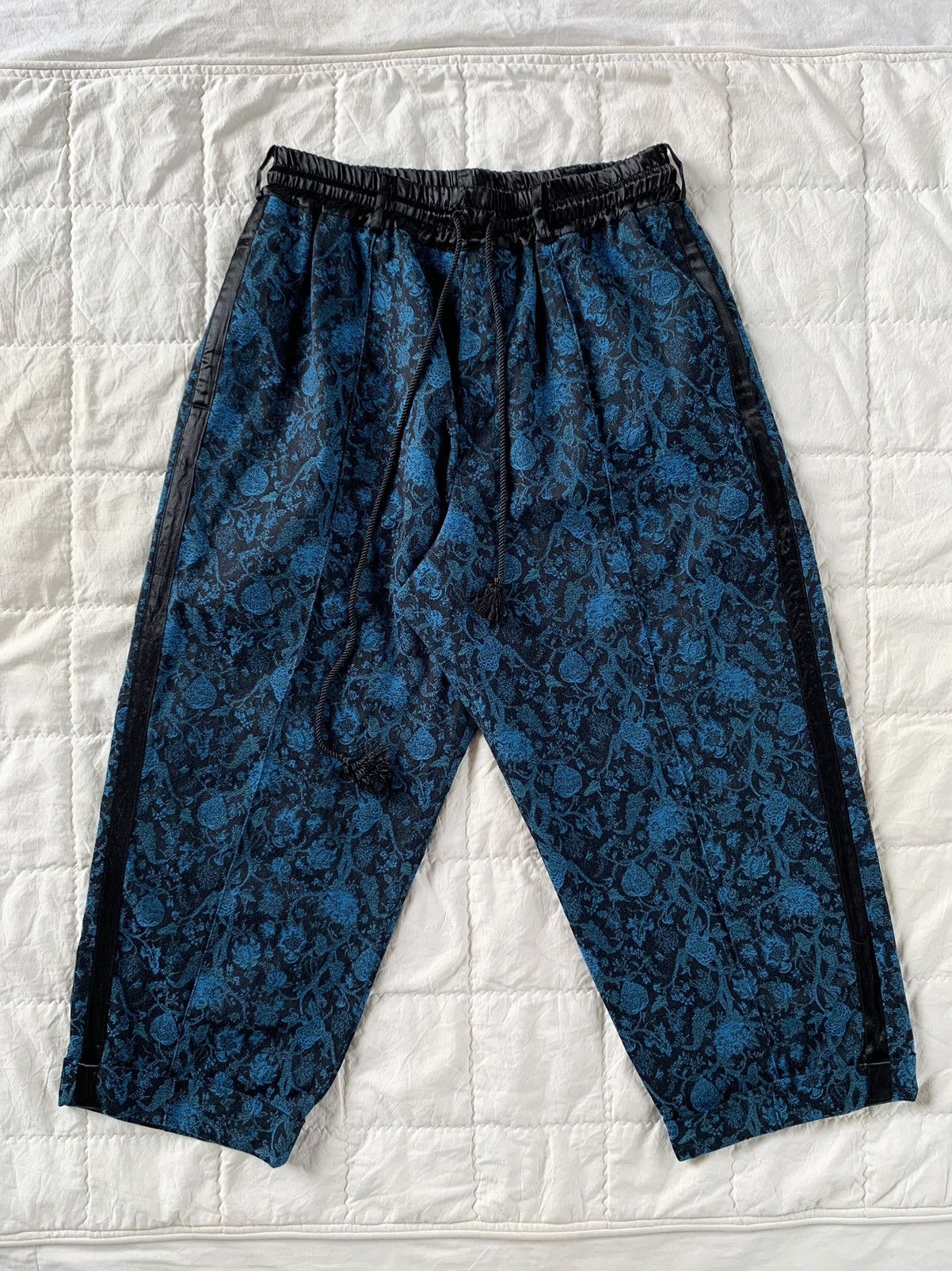 Yohji Yamamoto Yohji Yamamoto S'YTE Wide Ankle Trouser Size US 32 / EU 48 - 1 Thumbnail