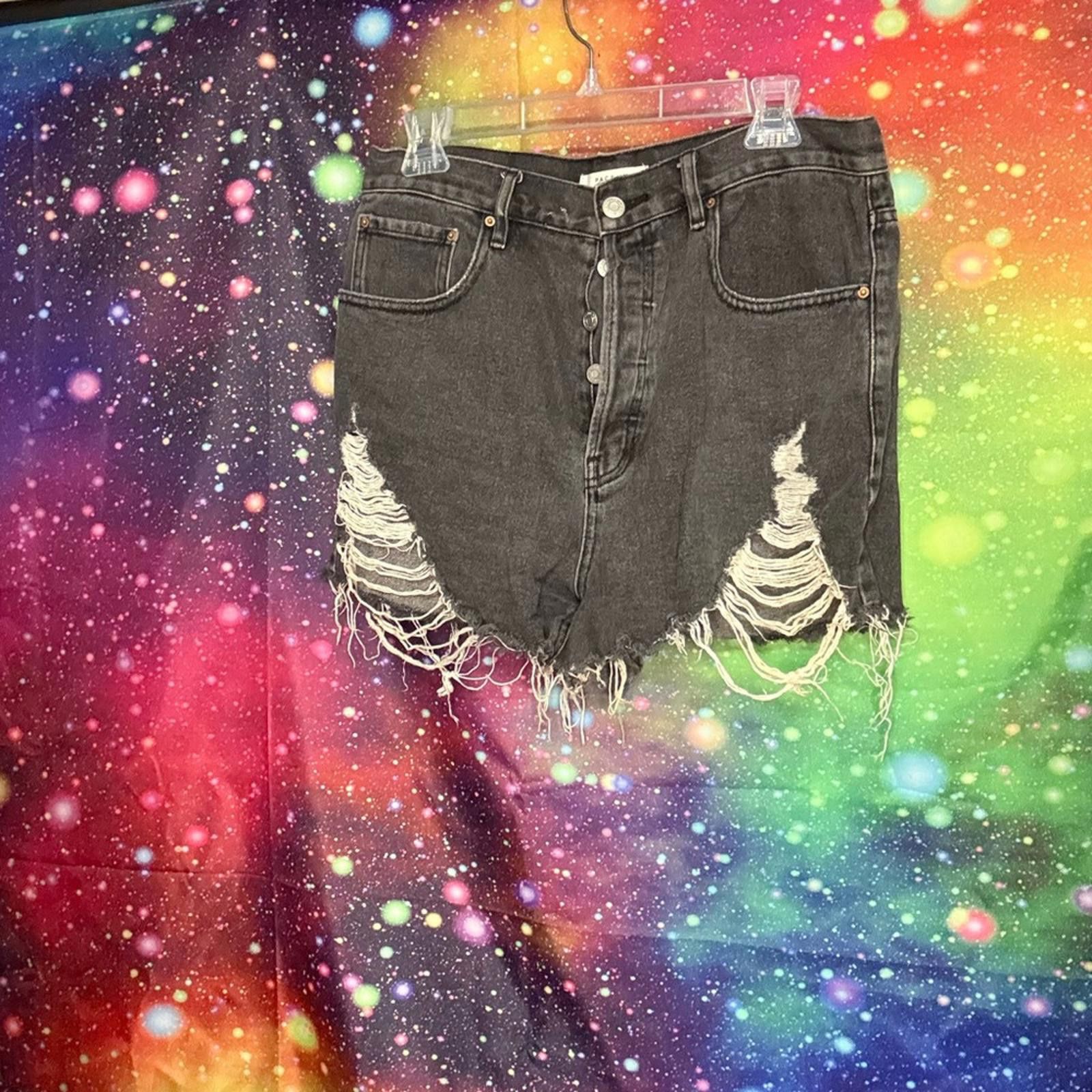 Pacsun PacSun Black Denim Shorts Size 30" / US 8 / IT 44 - 1 Thumbnail