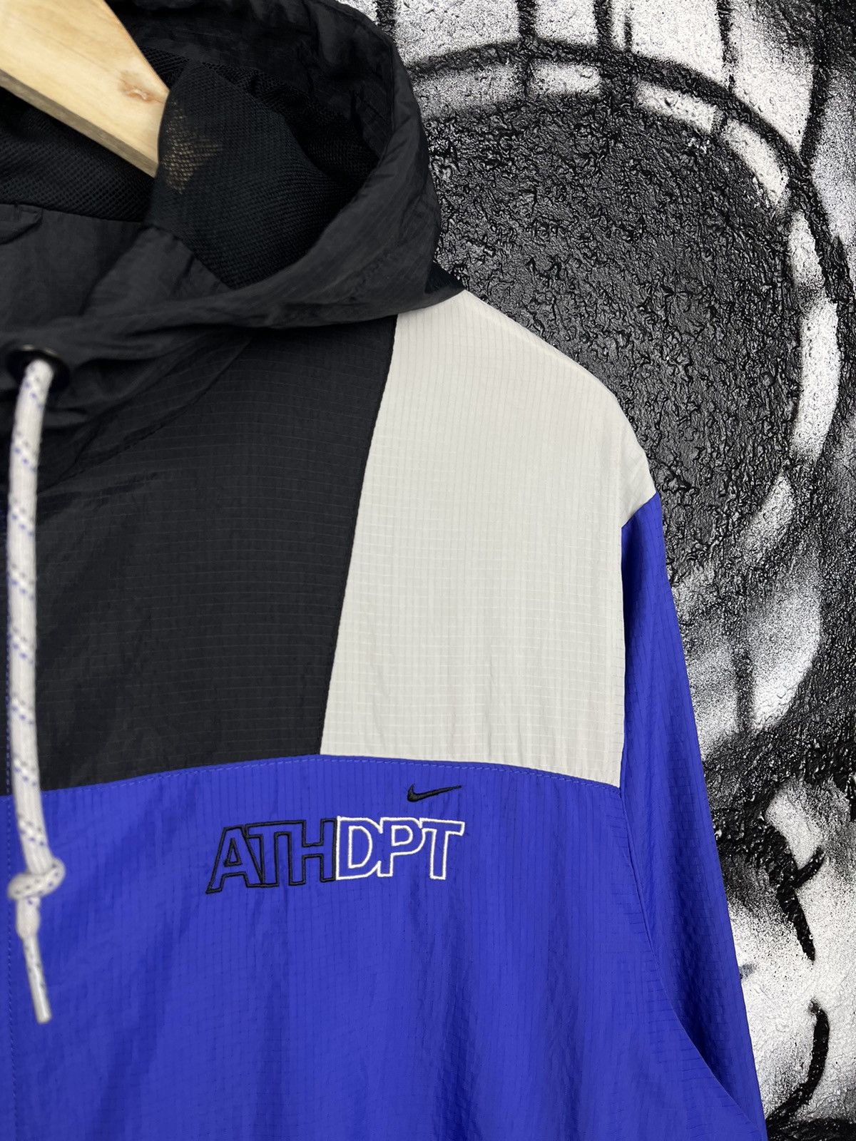 Nike Nike Athletic Depth Y2K Nylon Full Zip Light Jacket Size M Size US M / EU 48-50 / 2 - 6 Thumbnail