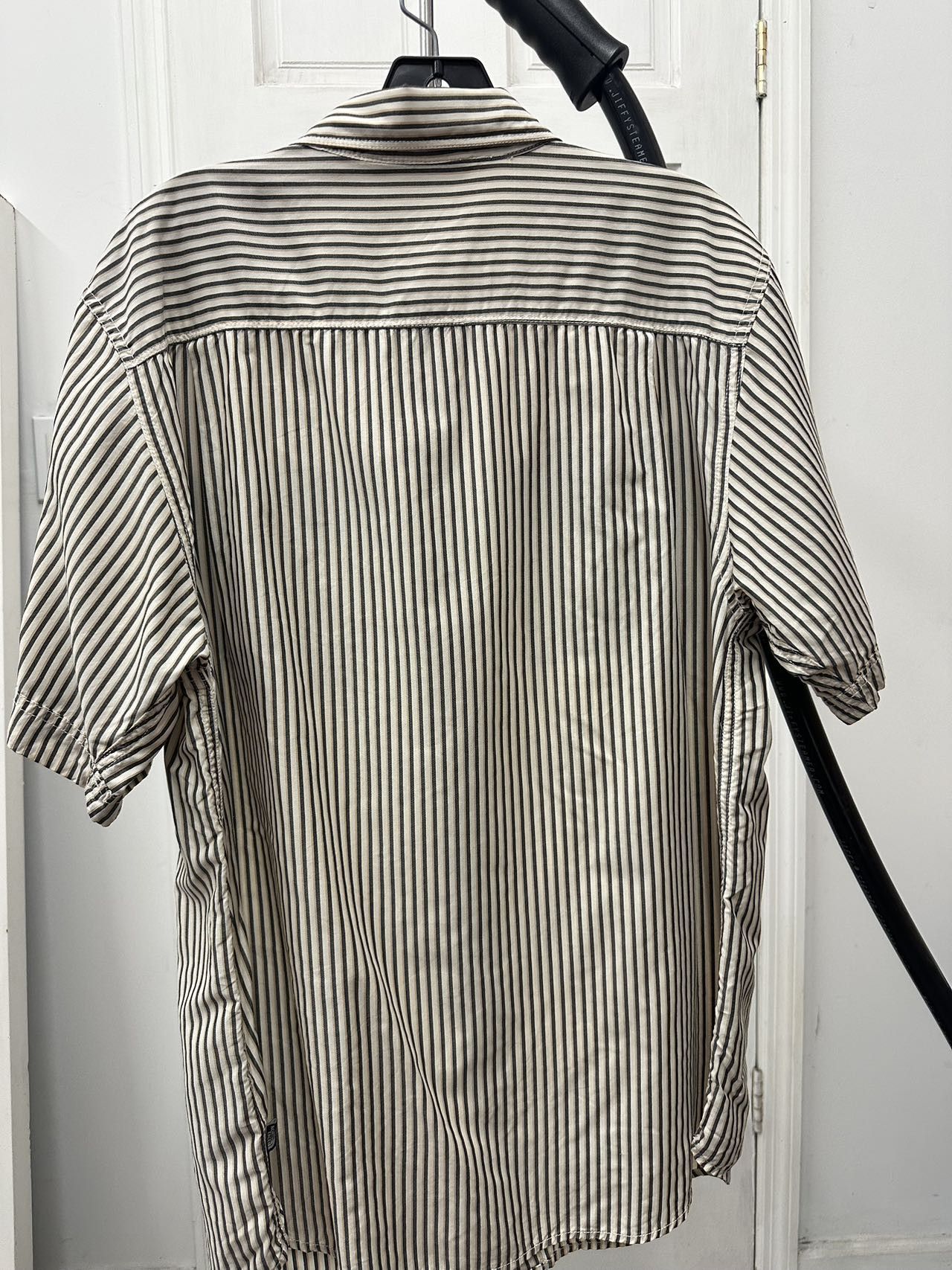 The North Face Striped Safari Shirt Short Sleeve Size US L / EU 52-54 / 3 - 4 Thumbnail